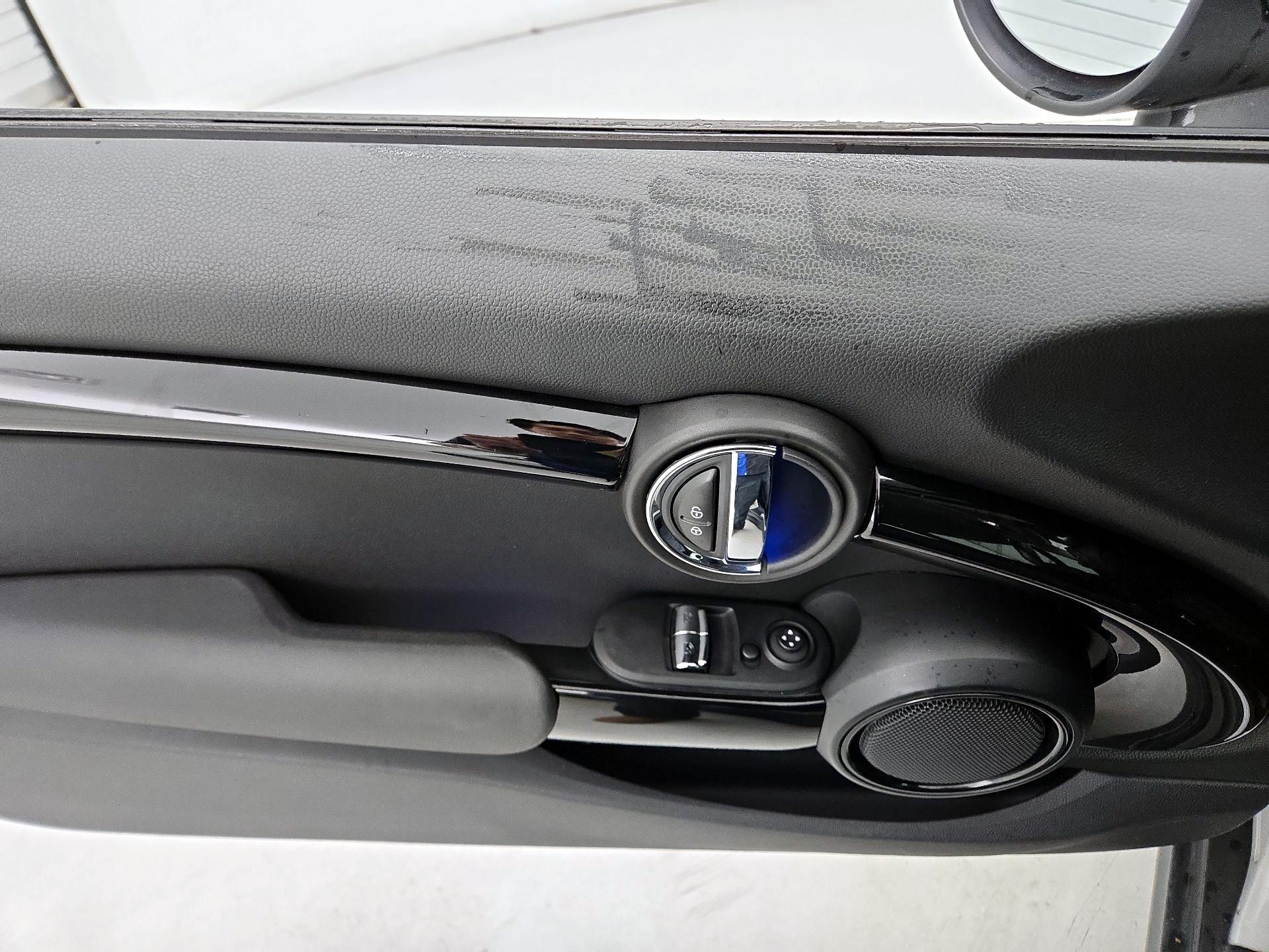 Thumbnail: 2021 MINI Cooper Hardtop - 12