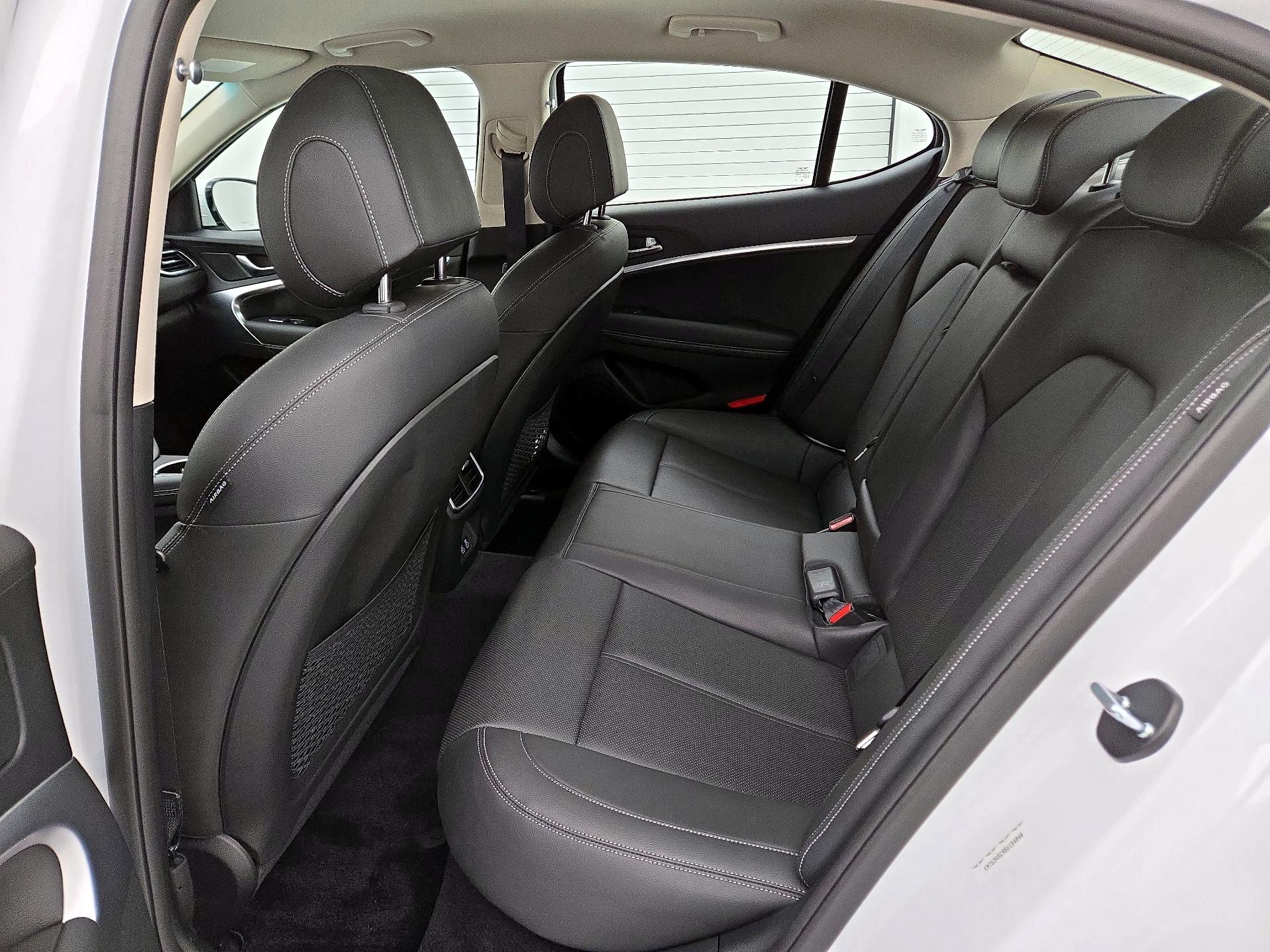 Thumbnail: 2025 Genesis G70 - 18