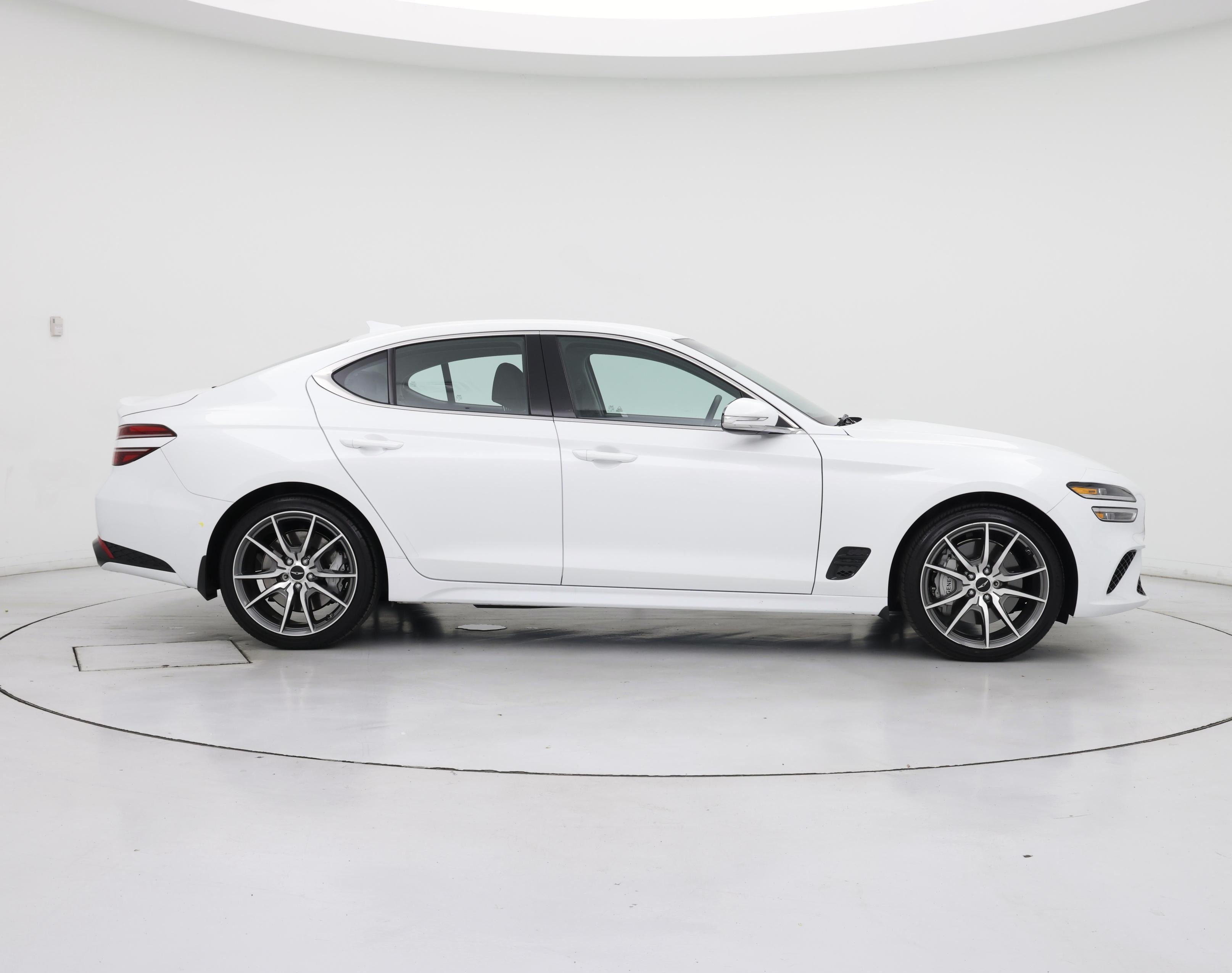 Thumbnail: 2025 Genesis G70 - 7