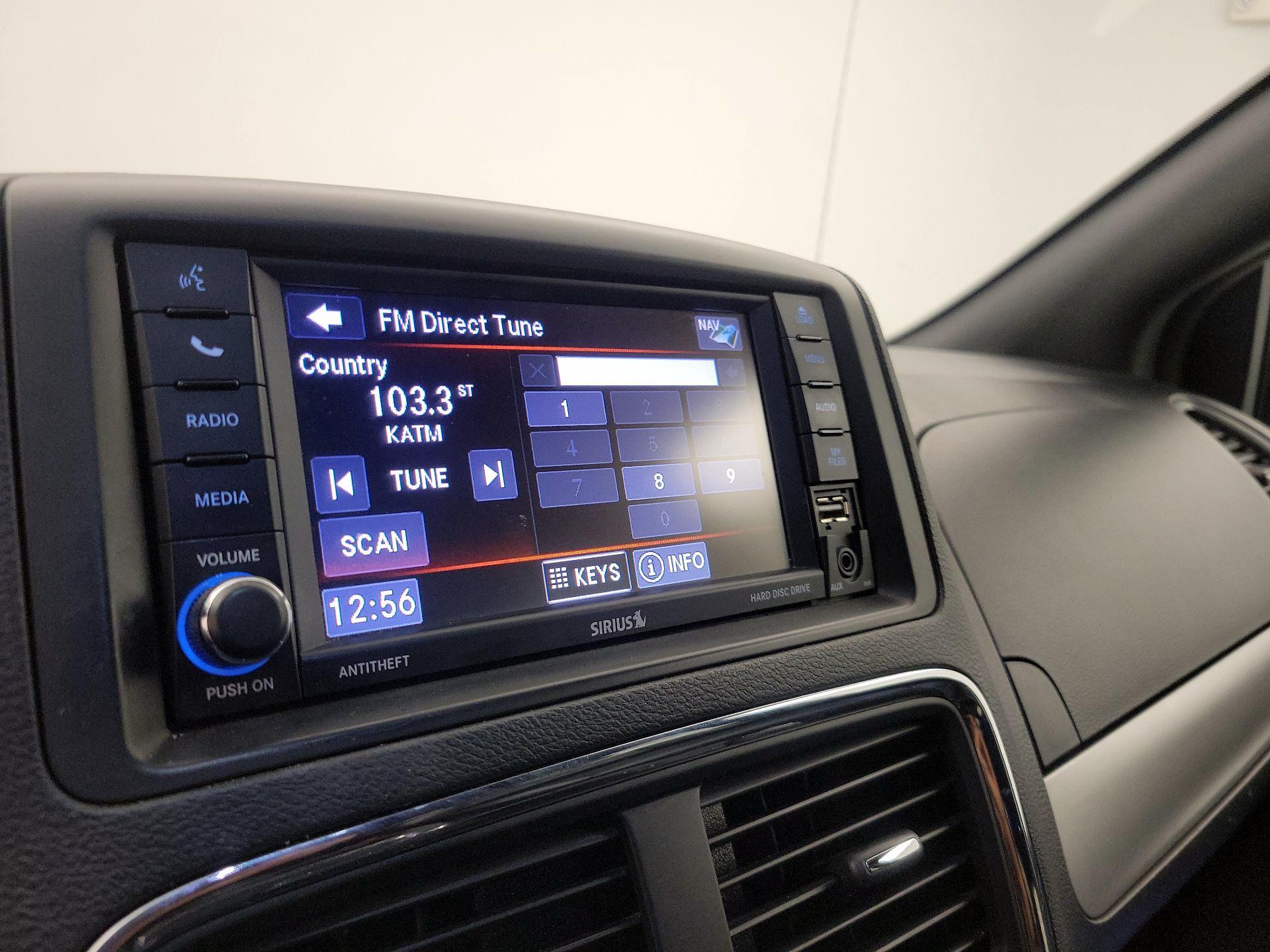 Thumbnail: 2019 Dodge Grand Caravan - 15