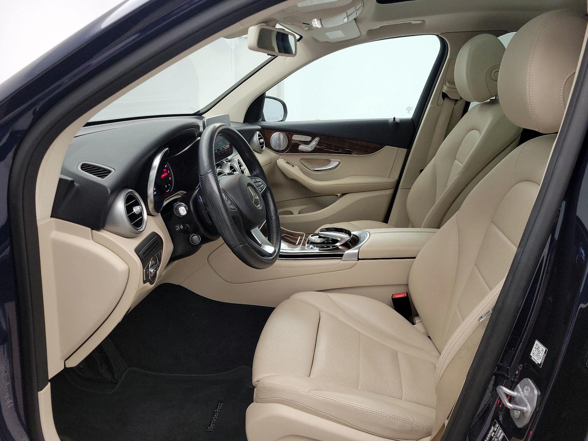 Thumbnail: 2018 Mercedes-Benz GLC - 11