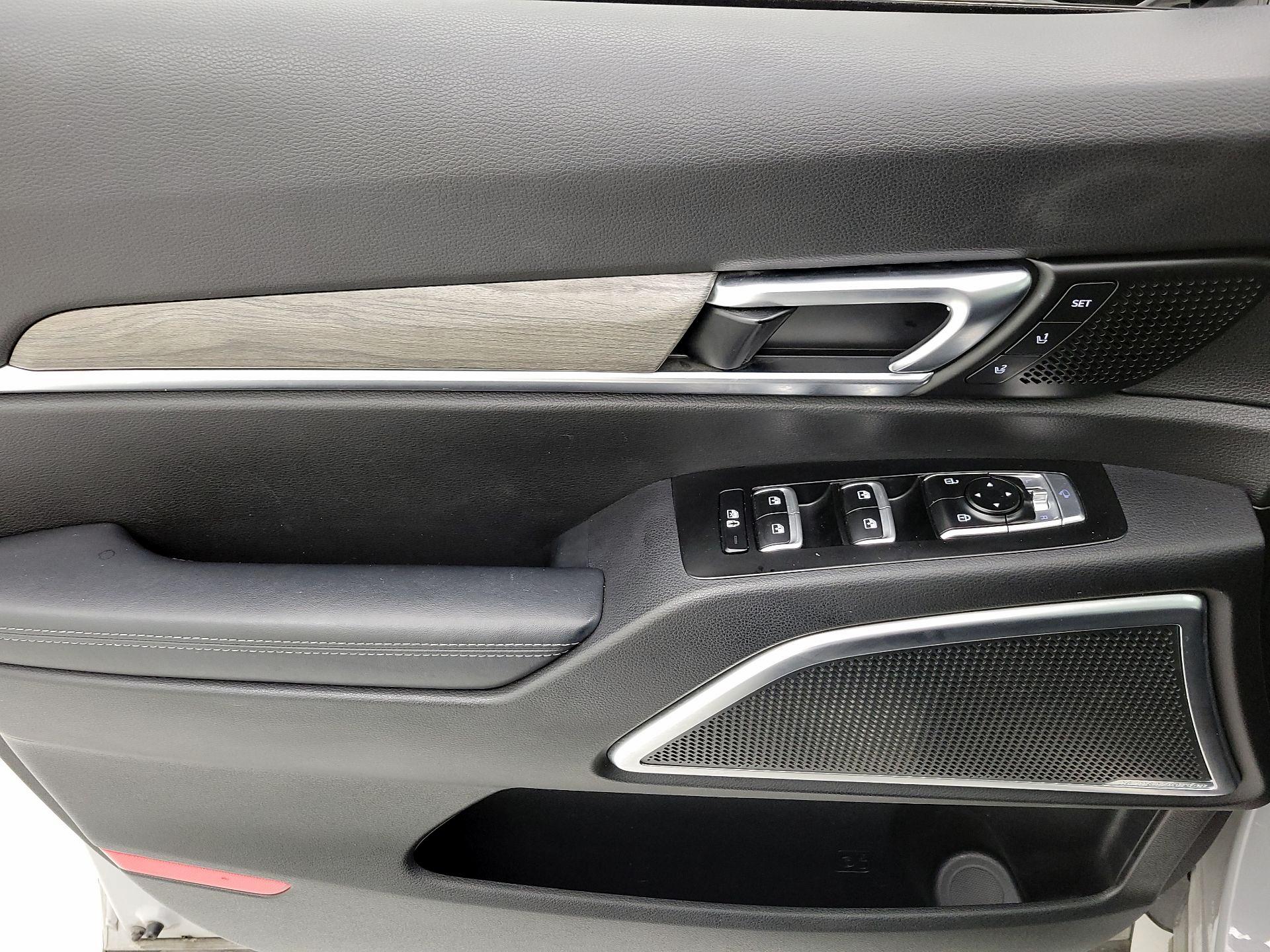 Thumbnail: 2022 Kia Telluride - 12