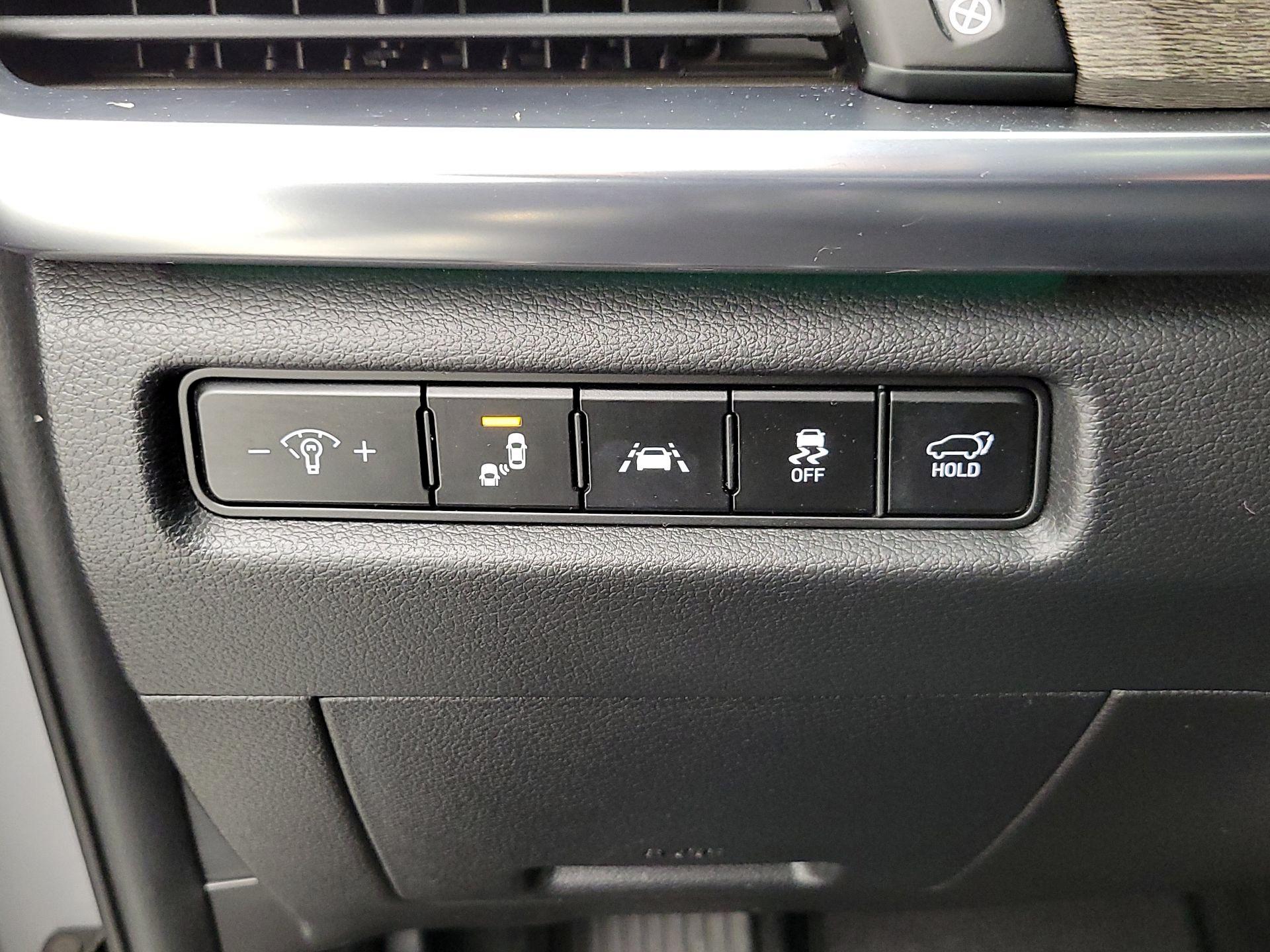 Thumbnail: 2022 Kia Telluride - 13