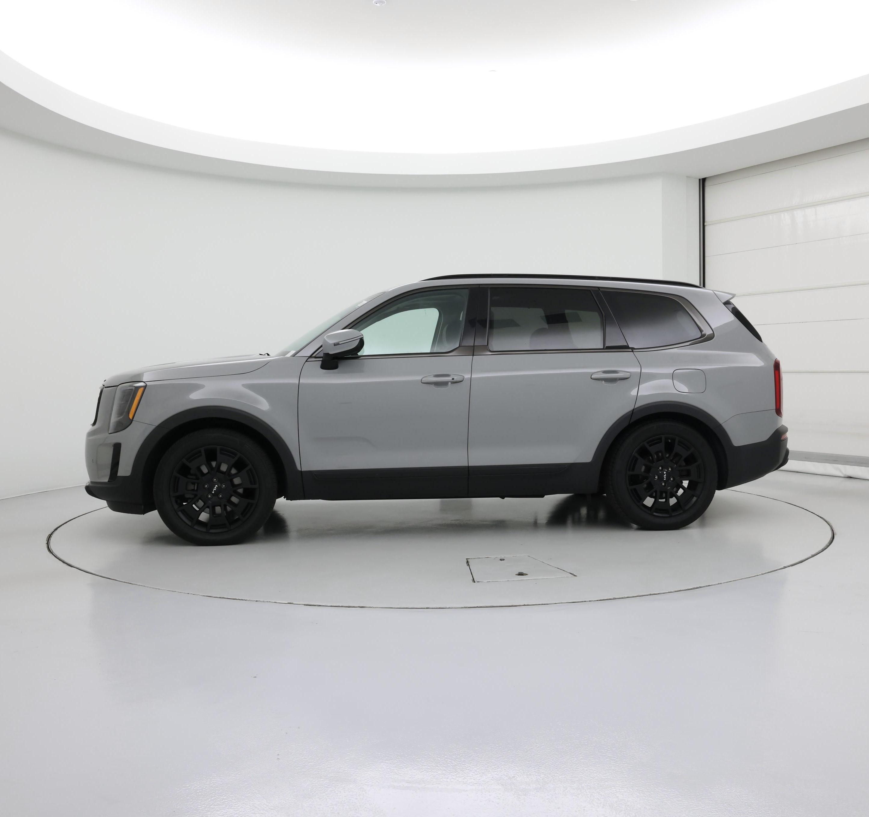 Thumbnail: 2022 Kia Telluride - 3