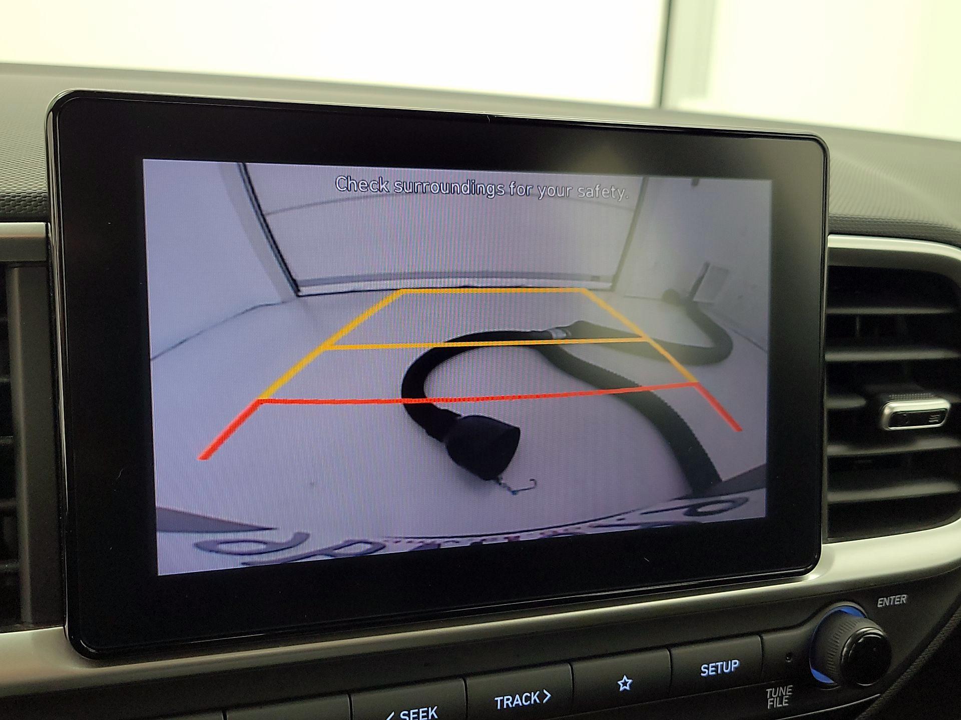 Thumbnail: 2022 Hyundai Venue - 14