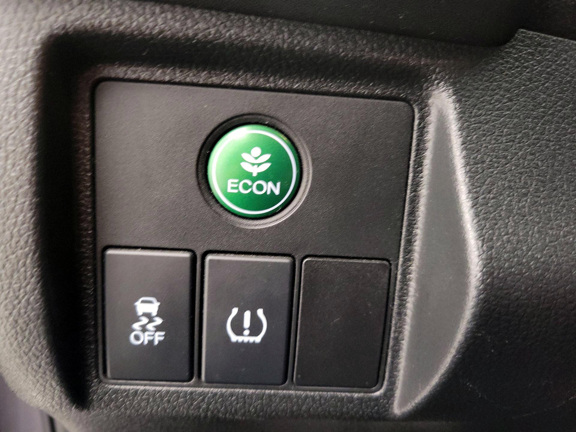 Thumbnail: 2017 Honda HR-V - 13