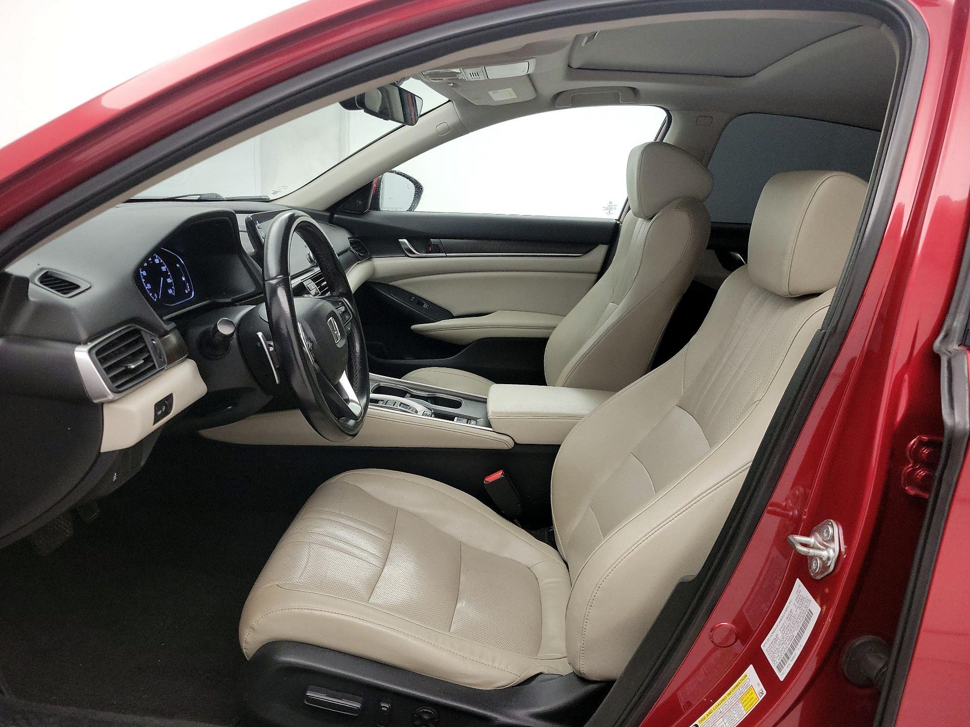 Thumbnail: 2018 Honda Accord - 11