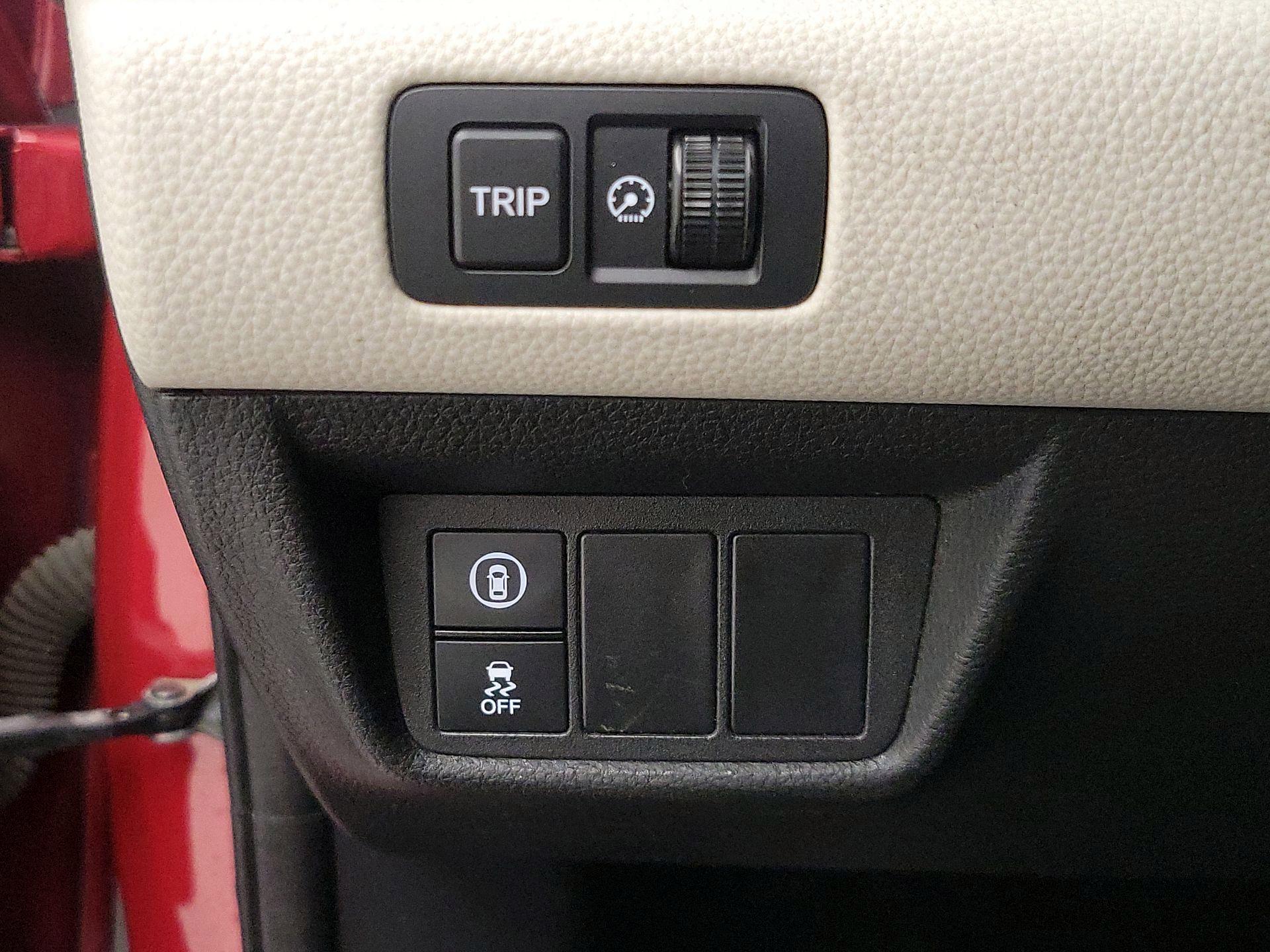 Thumbnail: 2018 Honda Accord - 13