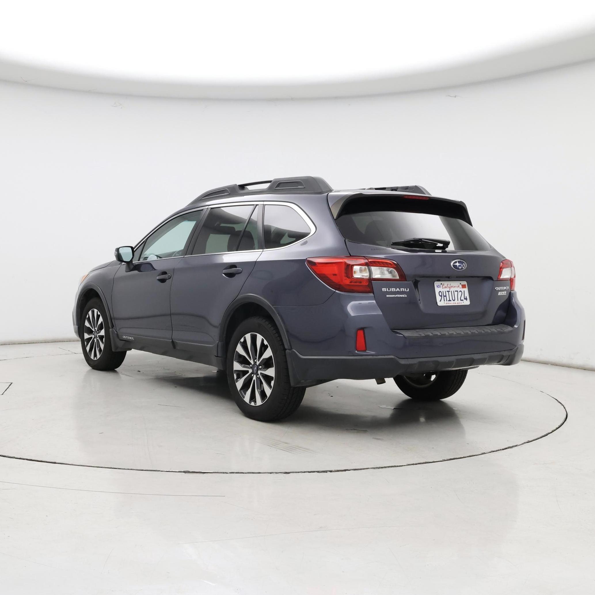 Thumbnail: 2015 Subaru Outback - 2