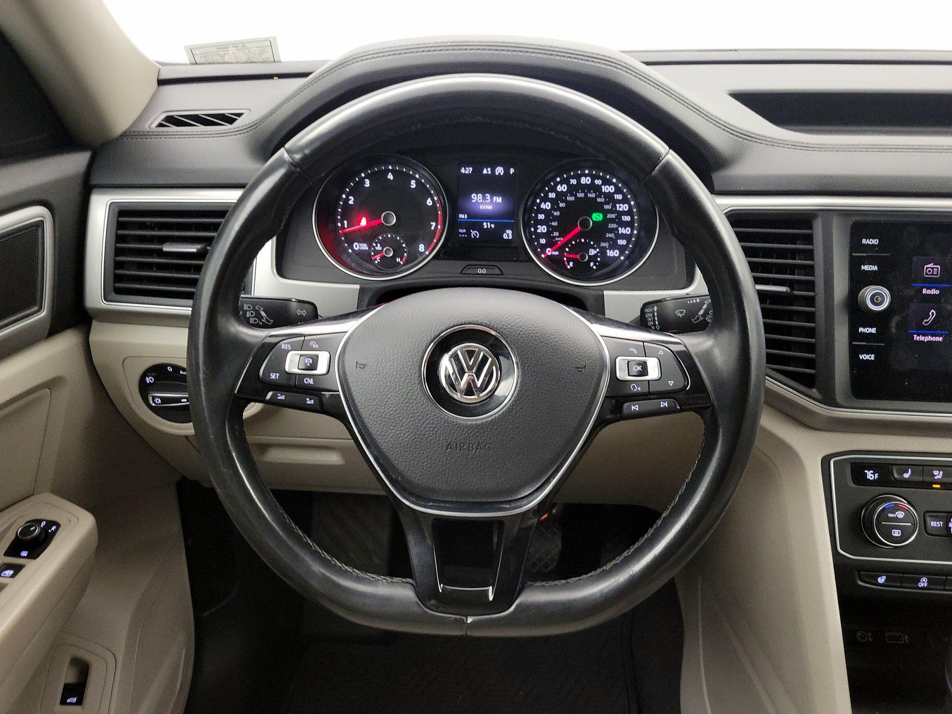 Thumbnail: 2018 Volkswagen Atlas - 10