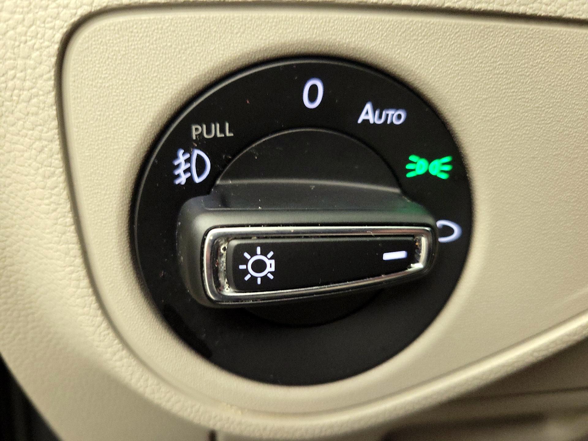 Thumbnail: 2018 Volkswagen Atlas - 13