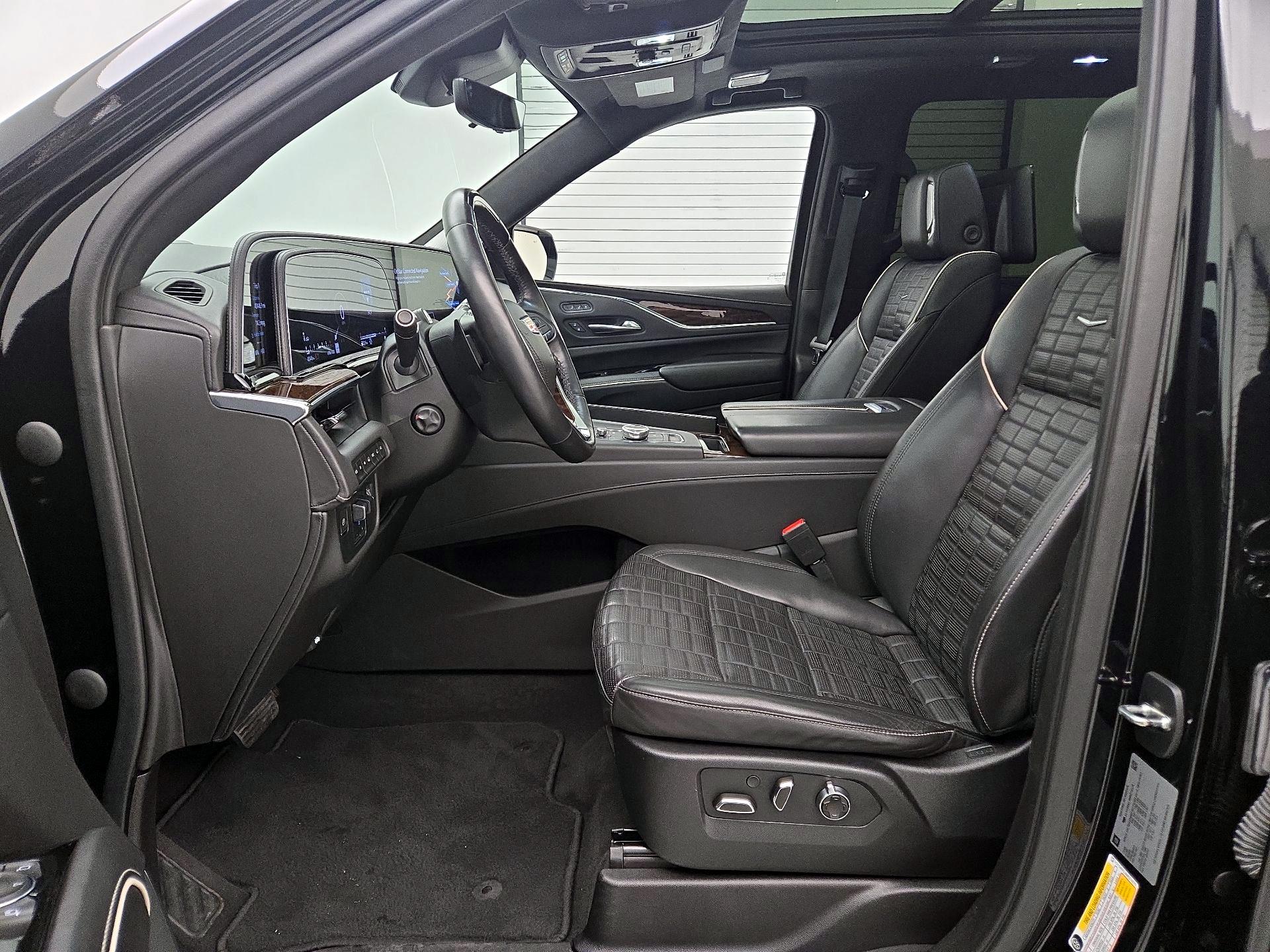 Thumbnail: 2021 Cadillac Escalade - 11