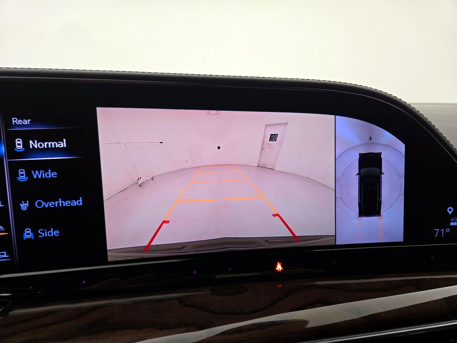 Thumbnail: 2021 Cadillac Escalade - 15