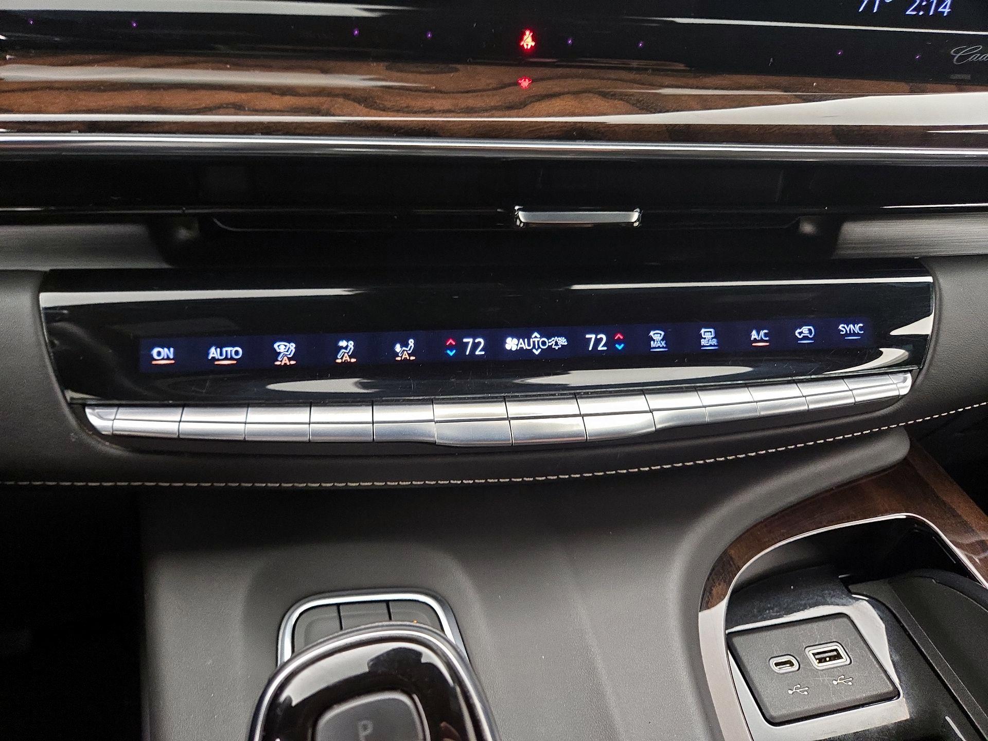 Thumbnail: 2021 Cadillac Escalade - 17