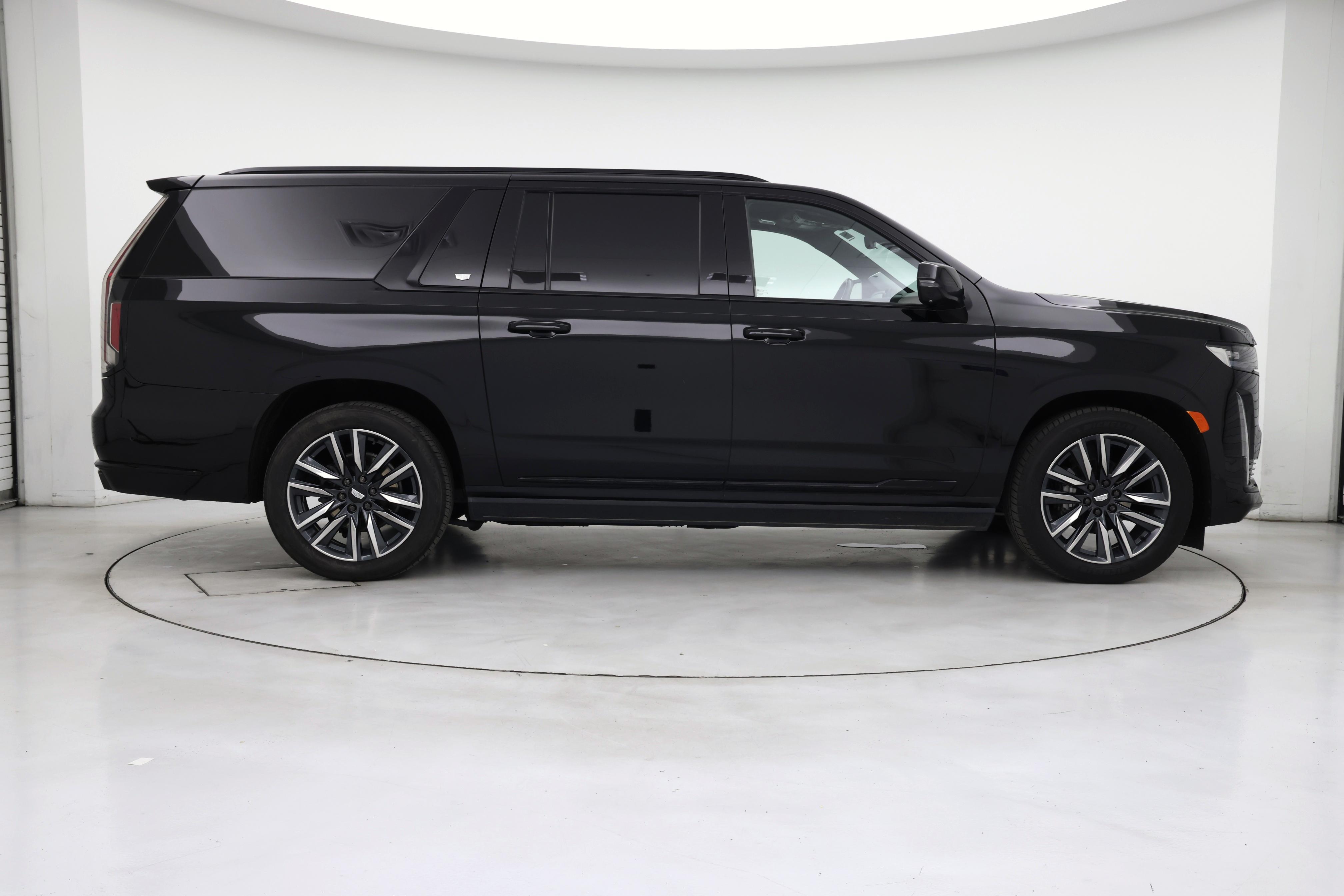 Thumbnail: 2021 Cadillac Escalade - 7