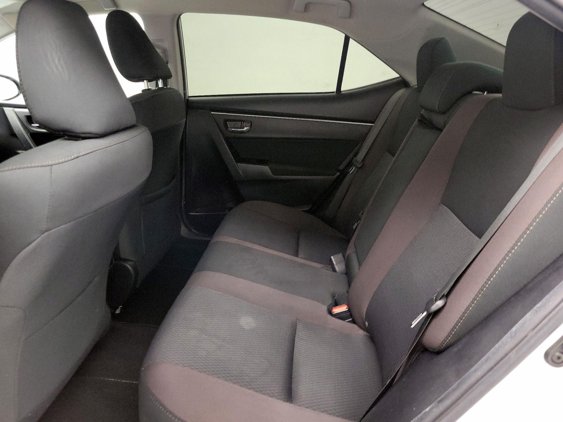 Thumbnail: 2019 Toyota Corolla - 19