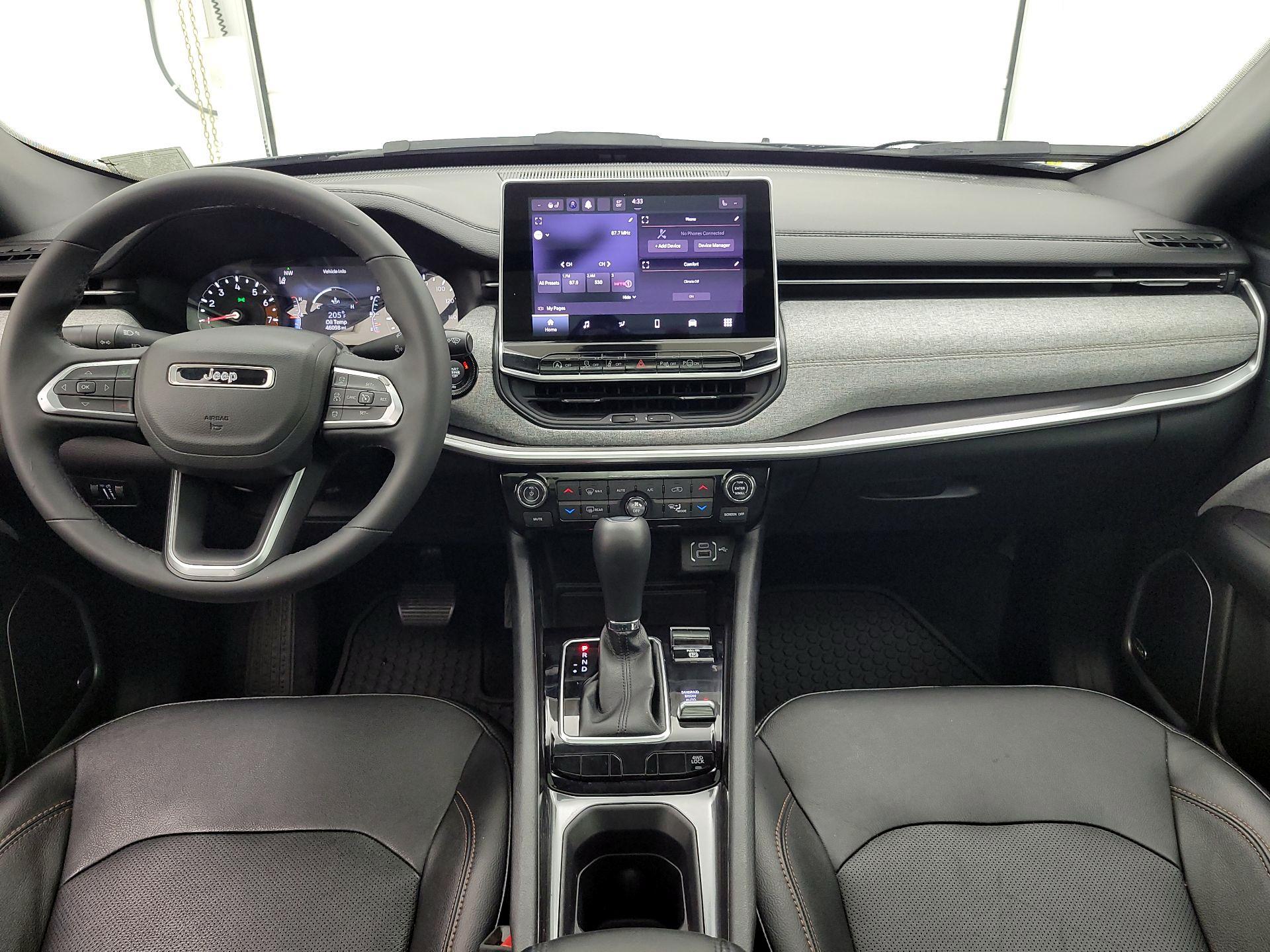 Thumbnail: 2023 Jeep Compass - 9