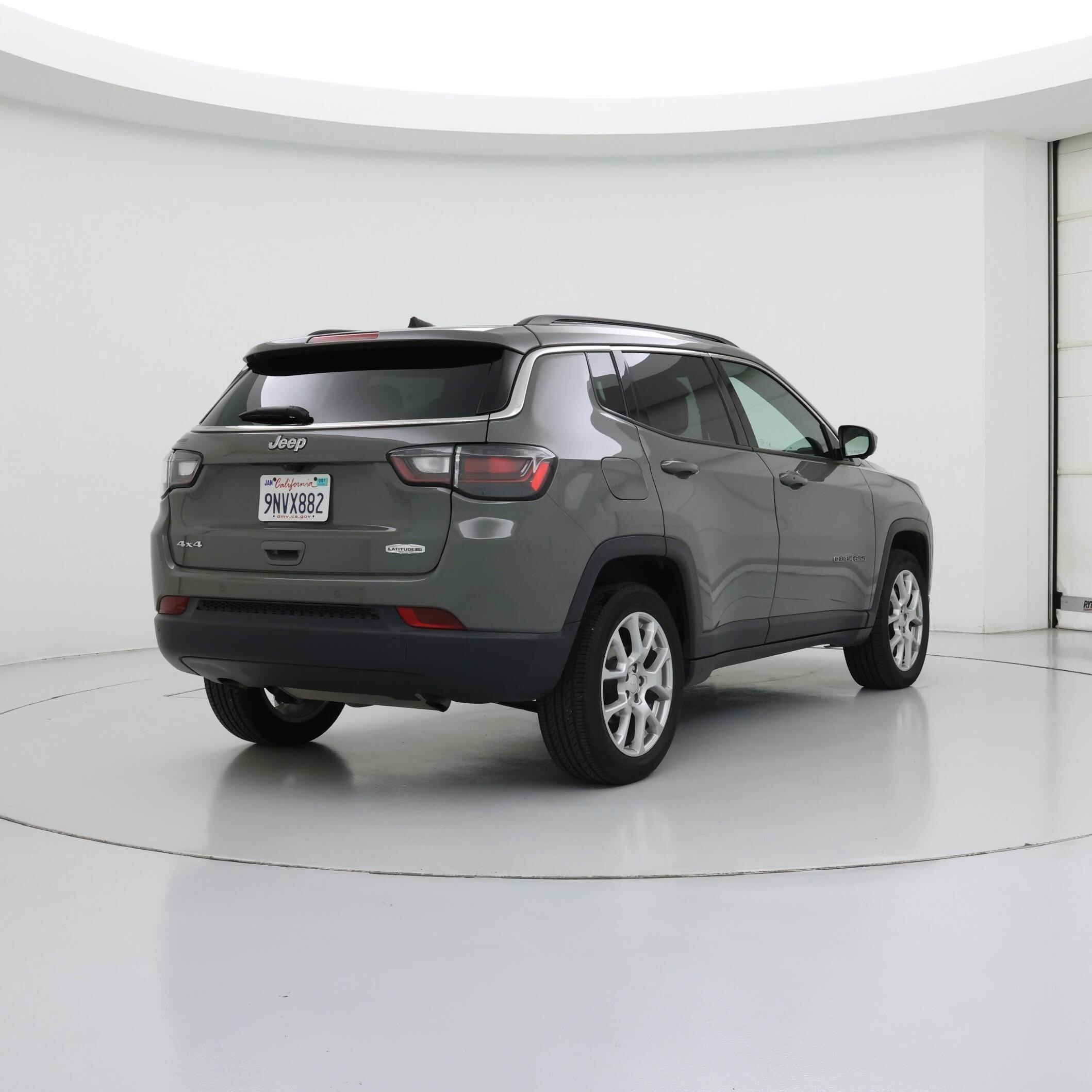 Thumbnail: 2023 Jeep Compass - 8