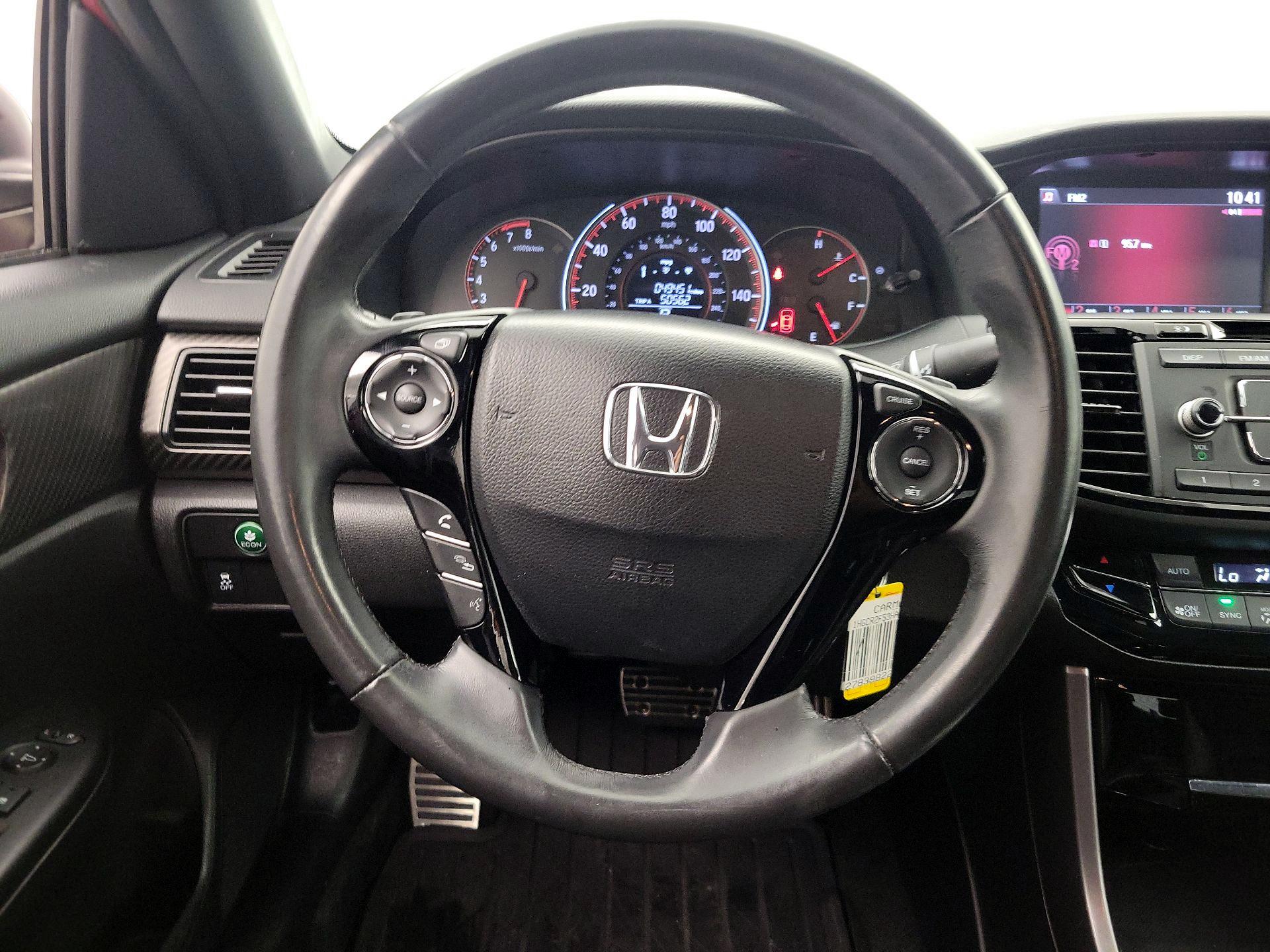 Thumbnail: 2017 Honda Accord - 10