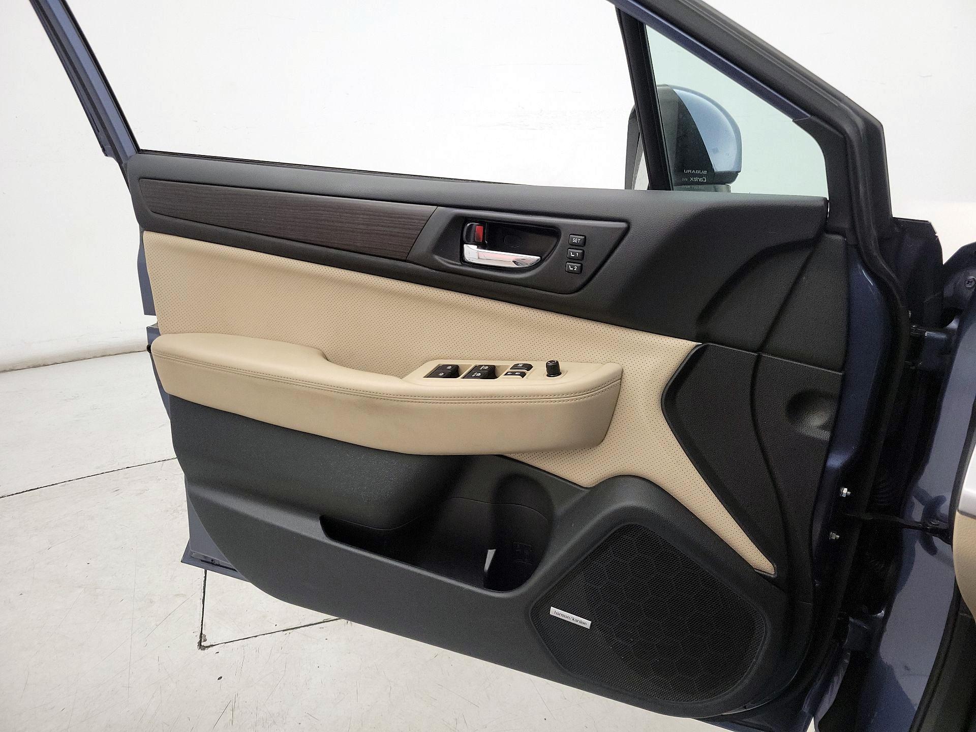 Thumbnail: 2016 Subaru Legacy - 12