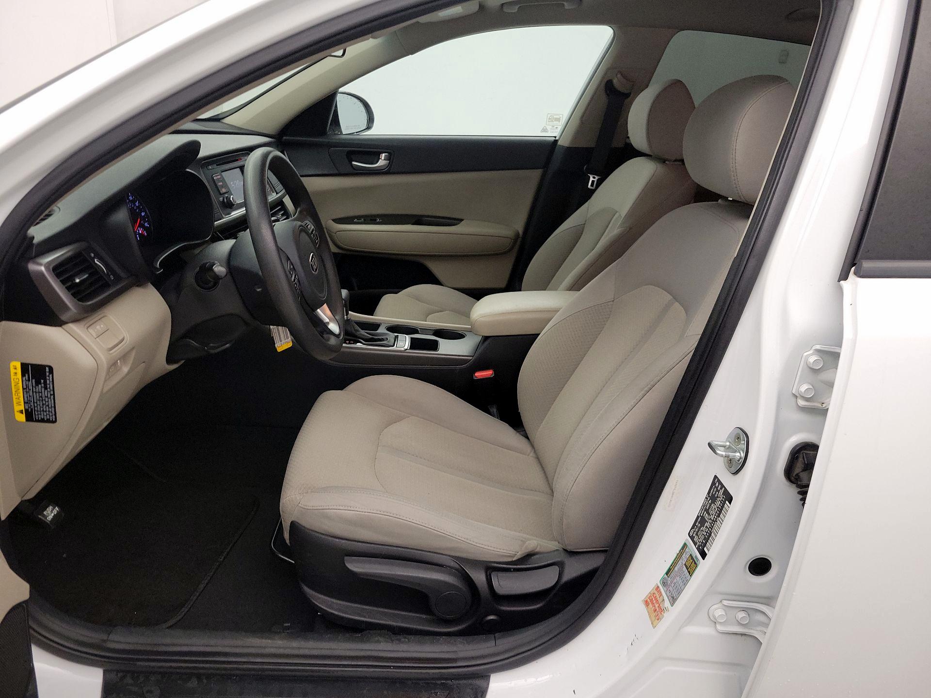 Thumbnail: 2017 Kia Optima - 11