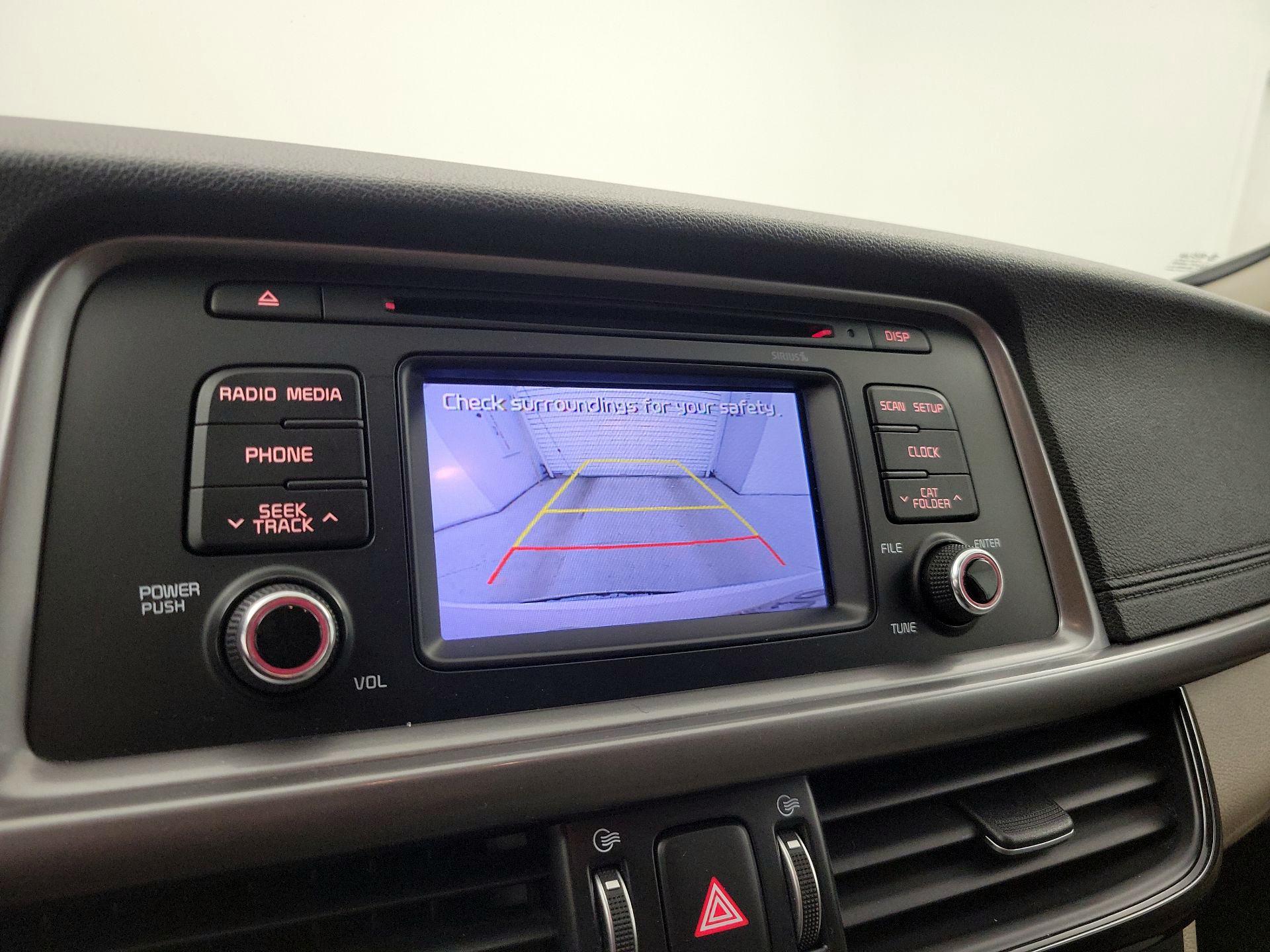 Thumbnail: 2017 Kia Optima - 14