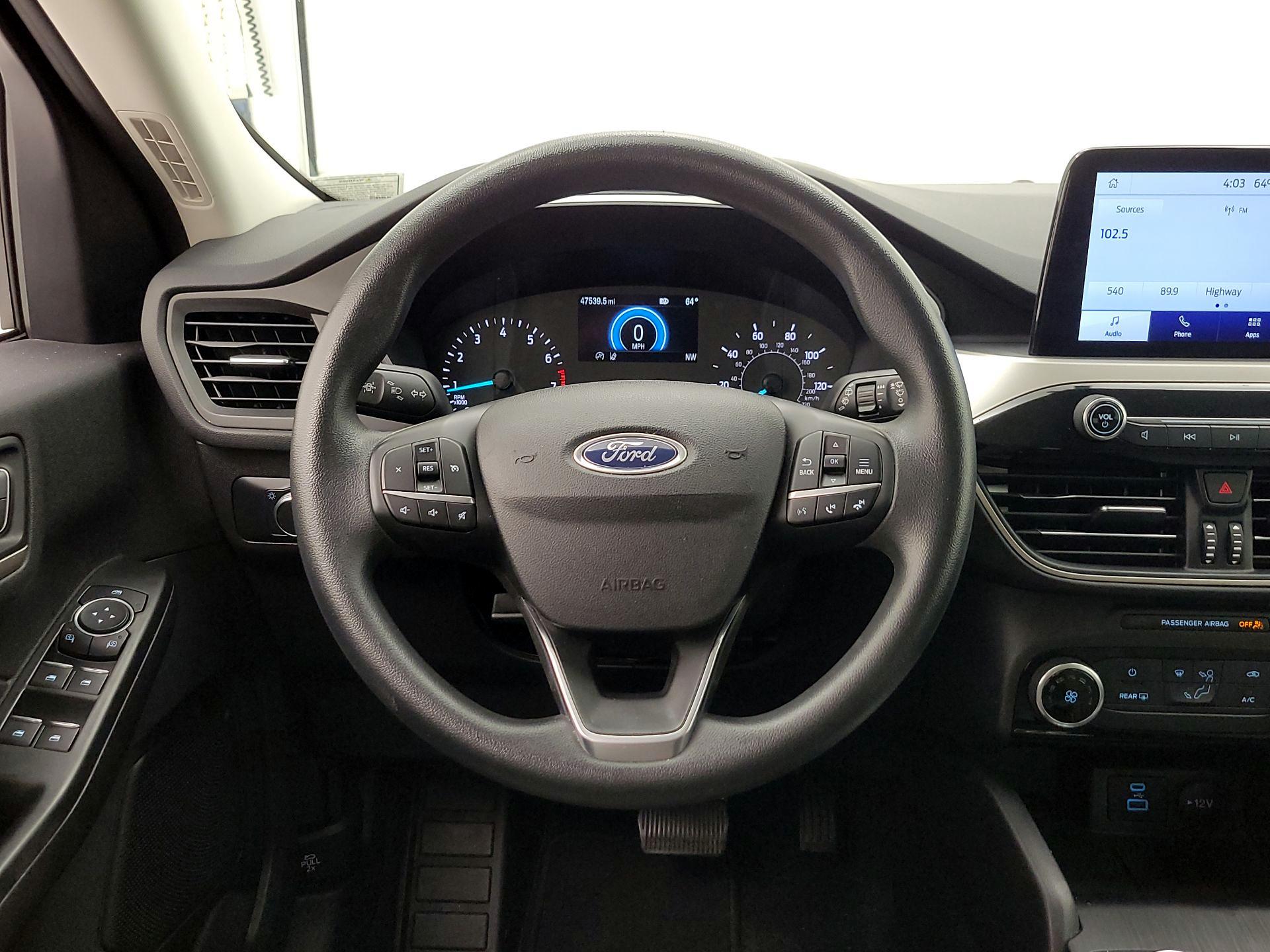 Thumbnail: 2022 Ford Escape - 10