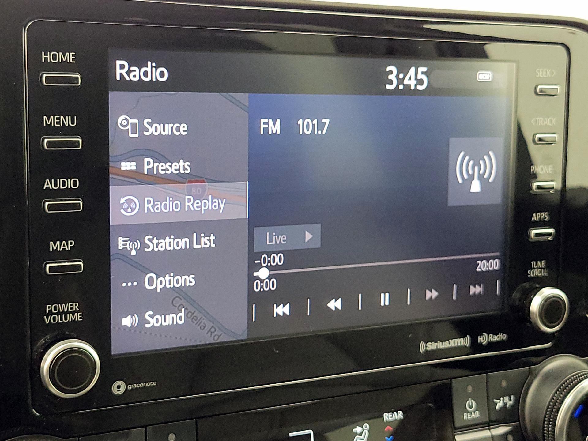 Thumbnail: 2022 Toyota Highlander - 16