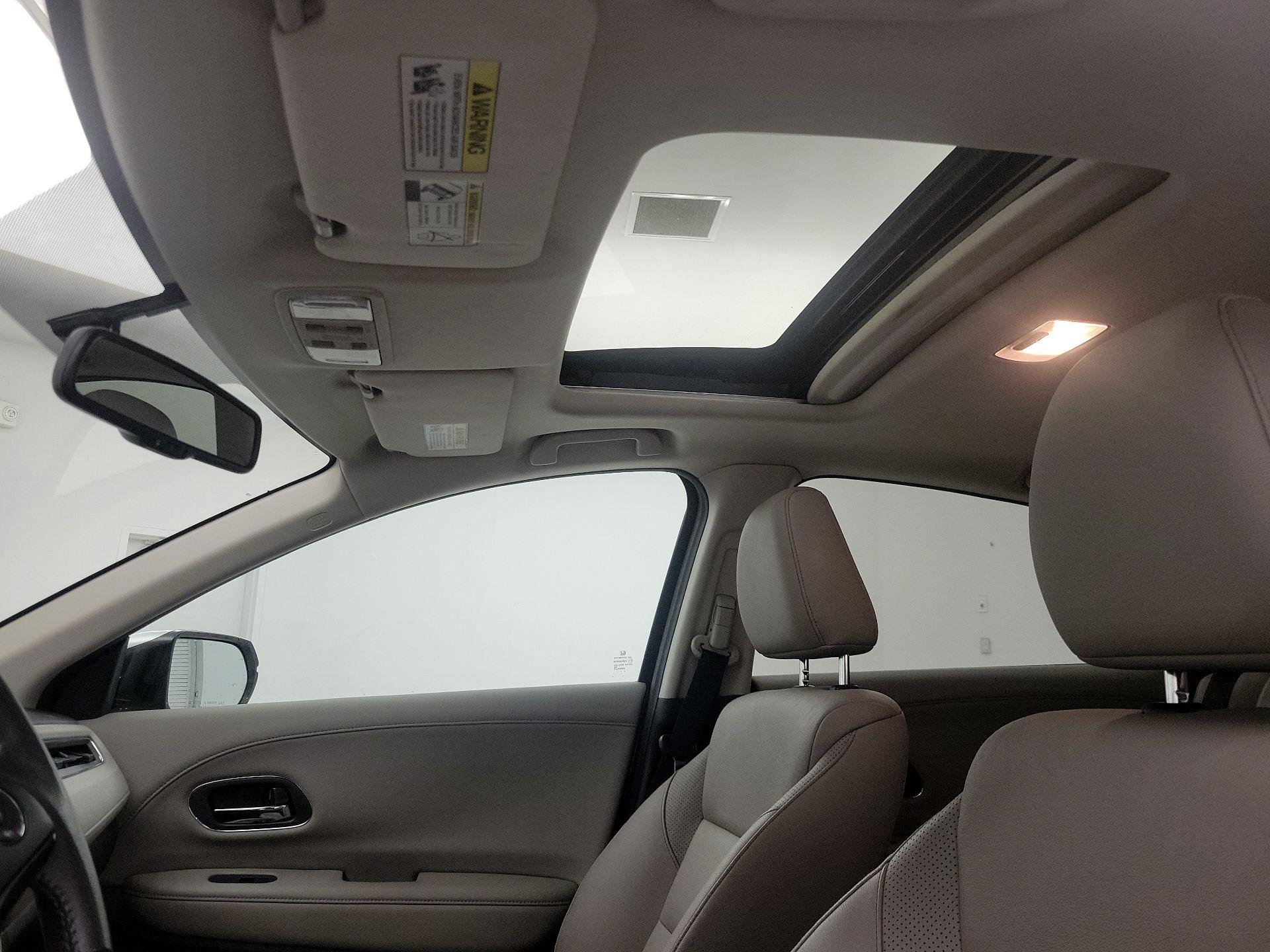 Thumbnail: 2017 Honda HR-V - 18