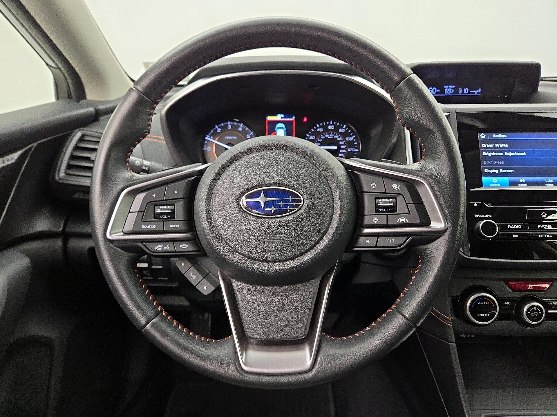 Thumbnail: 2020 Subaru Crosstrek - 10