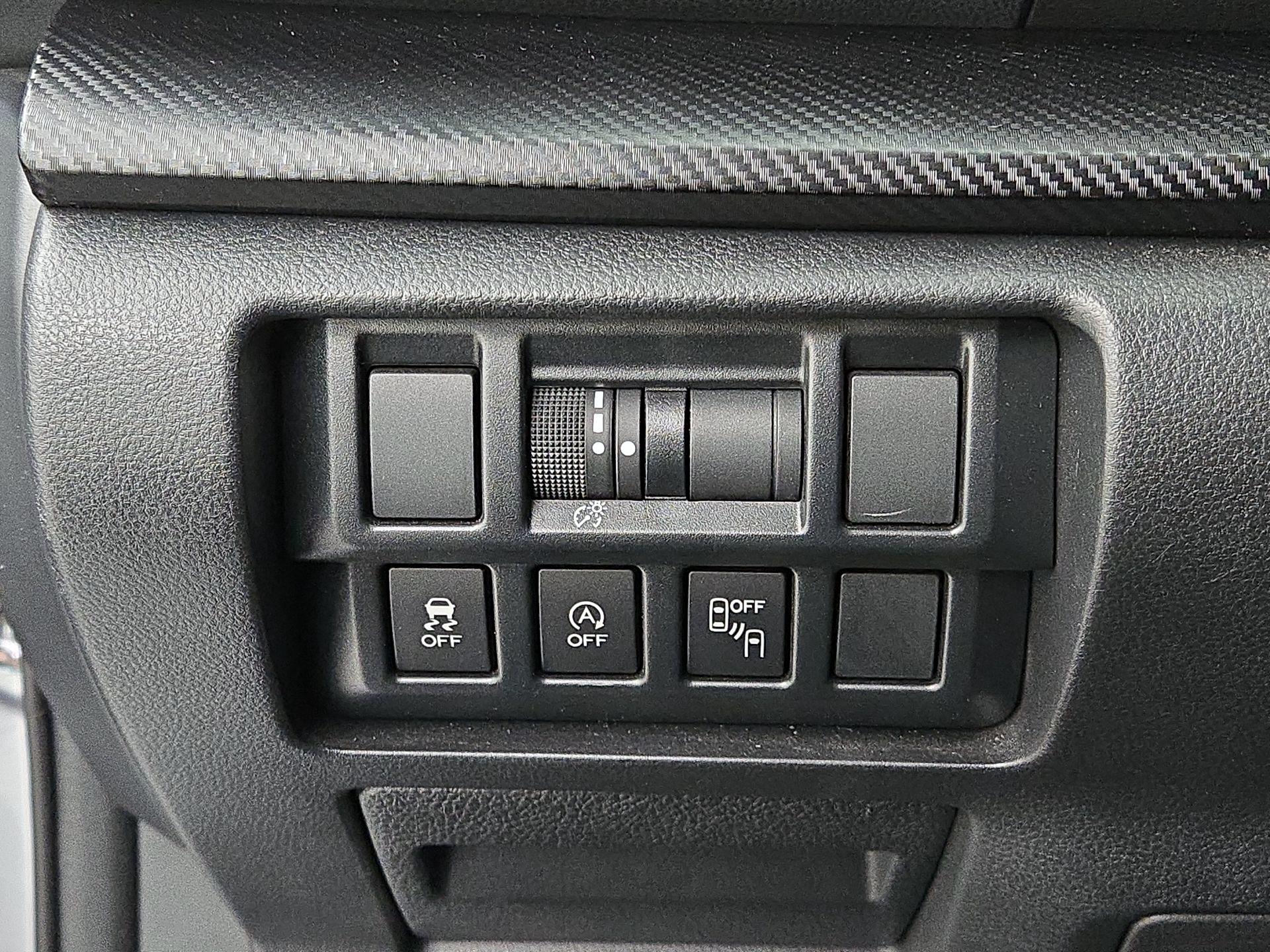 Thumbnail: 2020 Subaru Crosstrek - 13