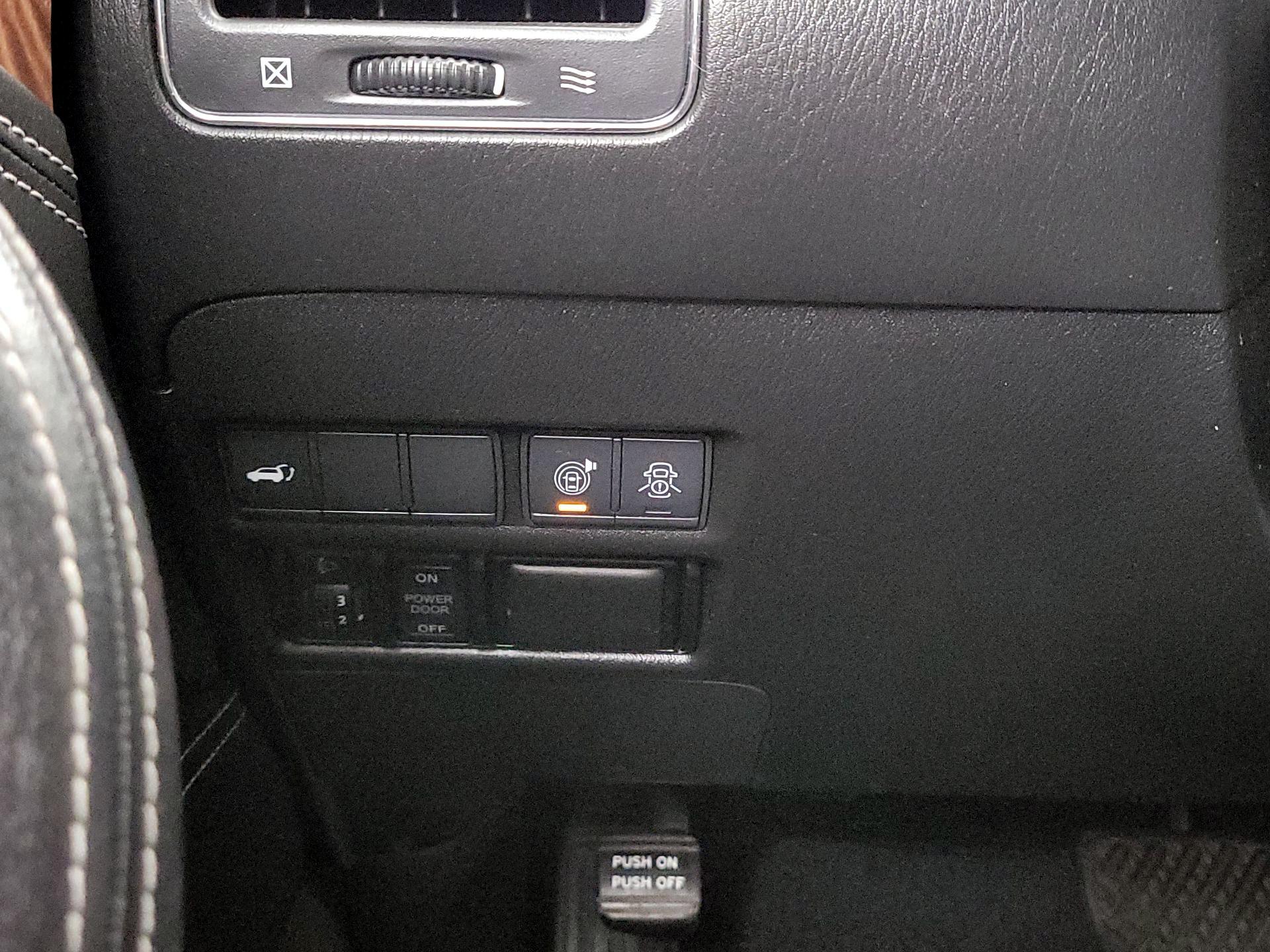 Thumbnail: 2019 Nissan Armada - 13