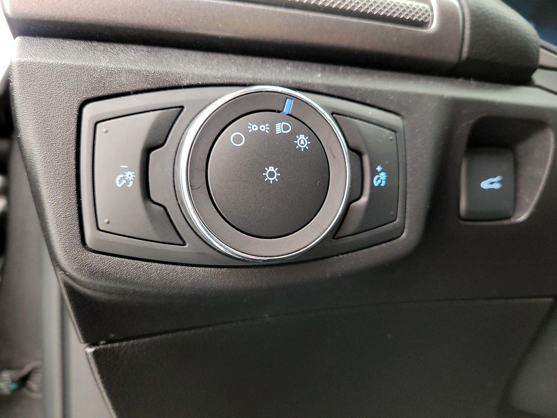 Thumbnail: 2018 Ford Fusion - 13