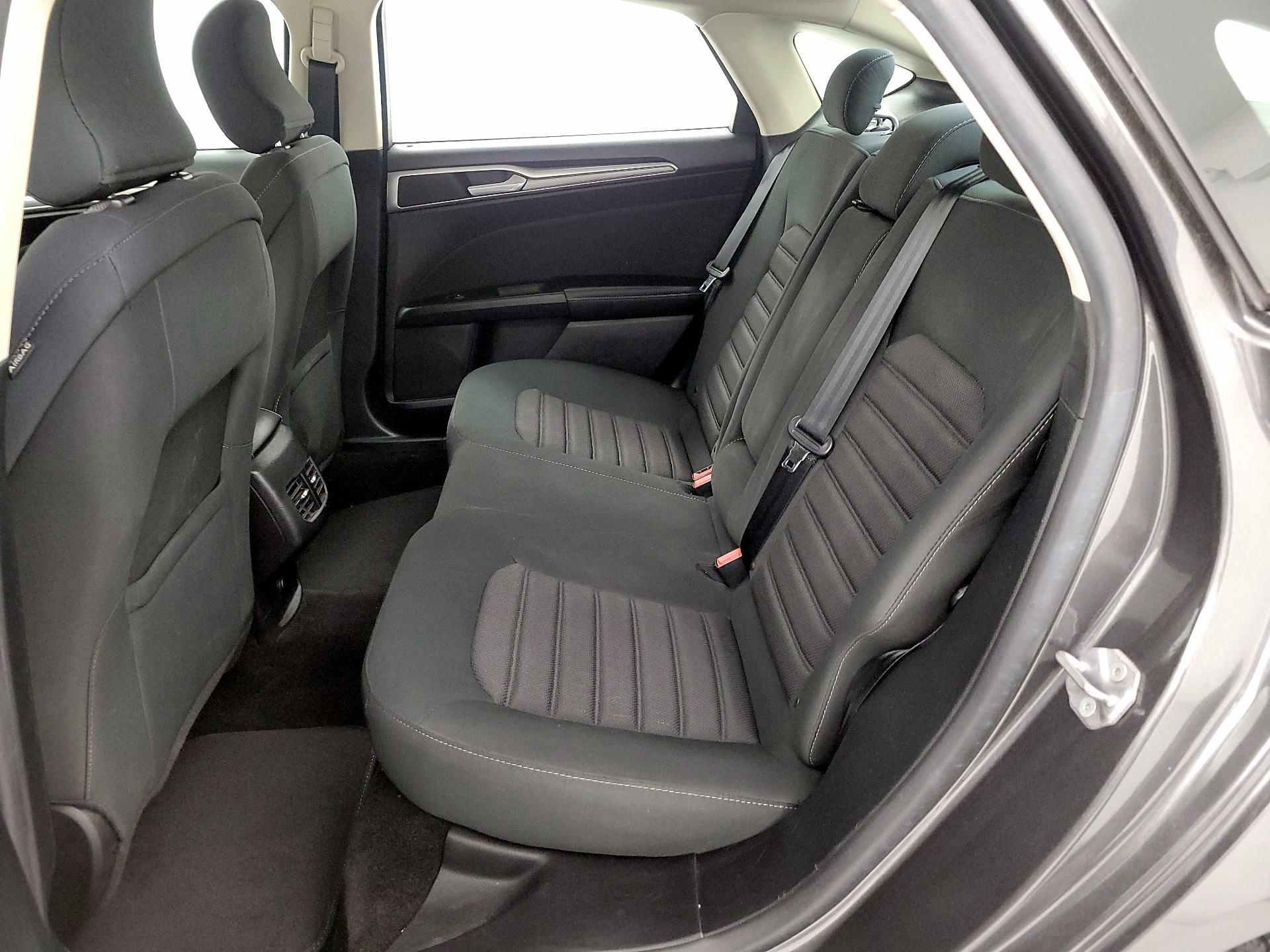 Thumbnail: 2018 Ford Fusion - 19