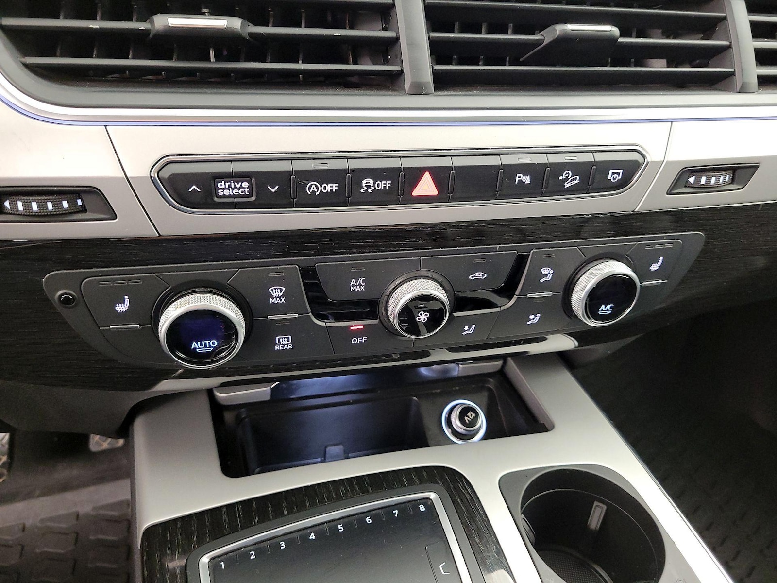 2019 Audi Q7 Premium Plus - Photo 18