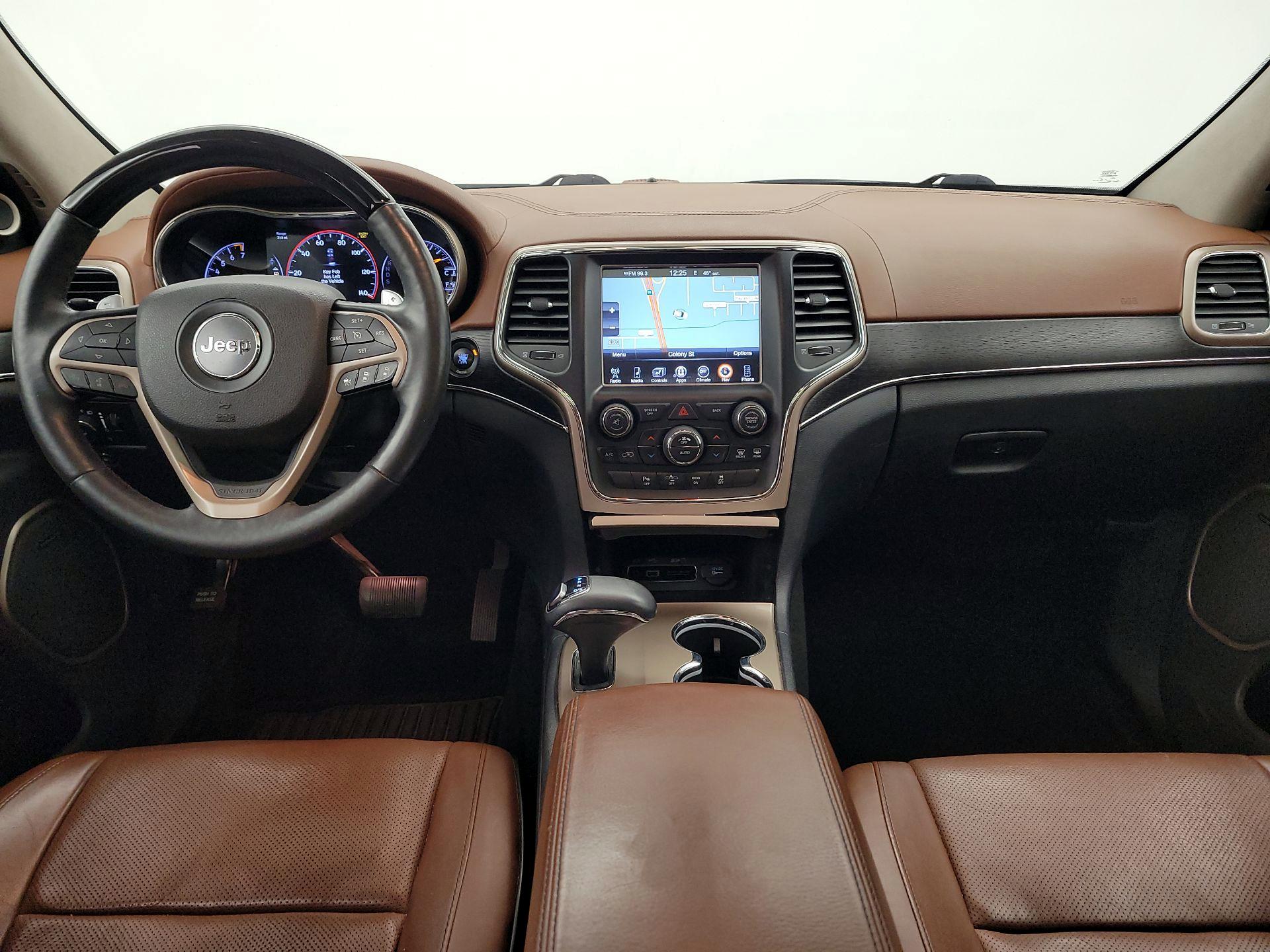 Thumbnail: 2015 Jeep Grand Cherokee - 9