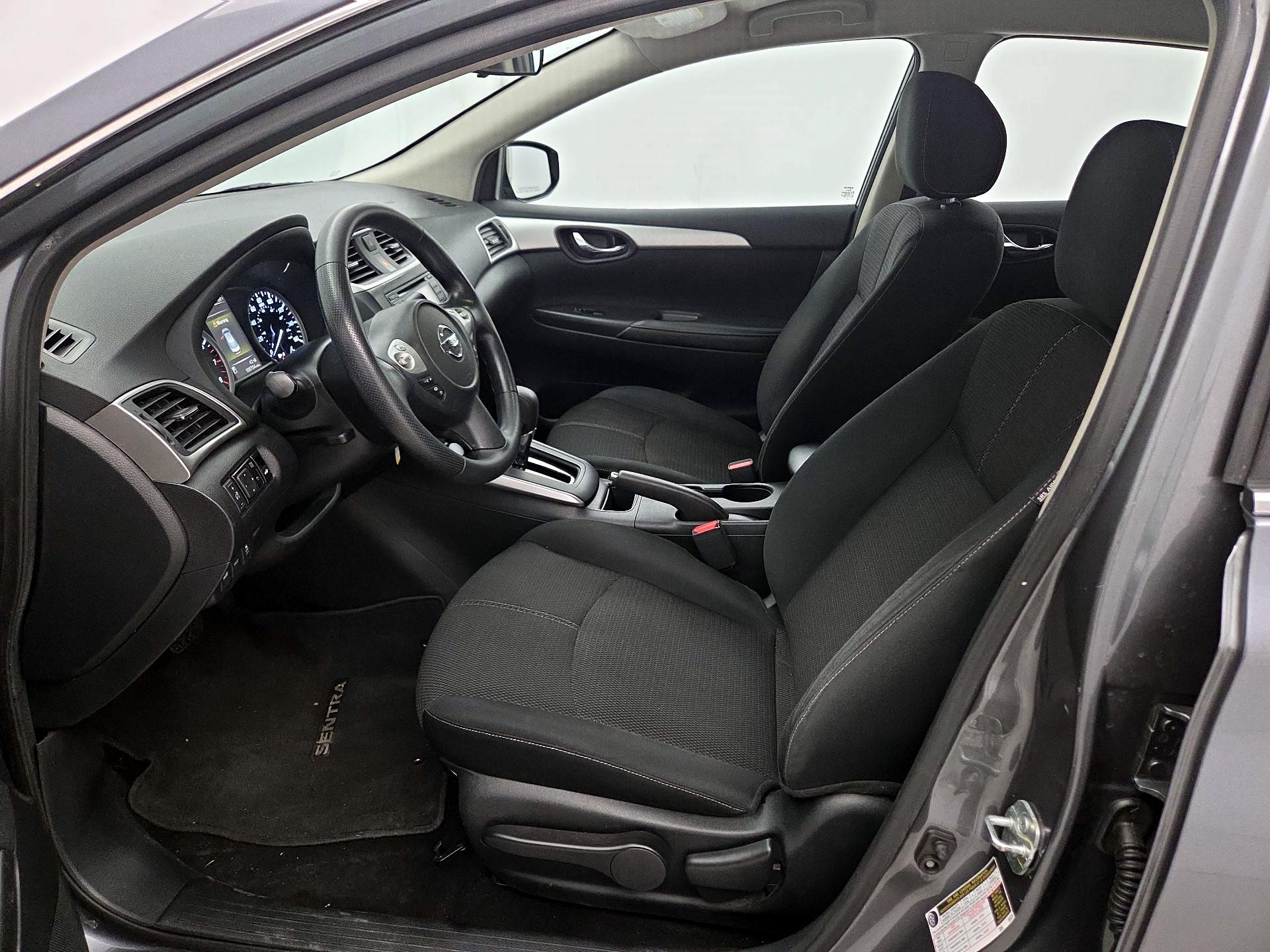 Thumbnail: 2018 Nissan Sentra - 11