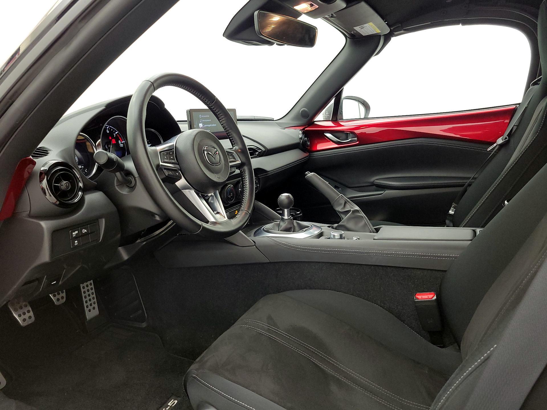 Thumbnail: 2024 Mazda MX-5 Miata - 11