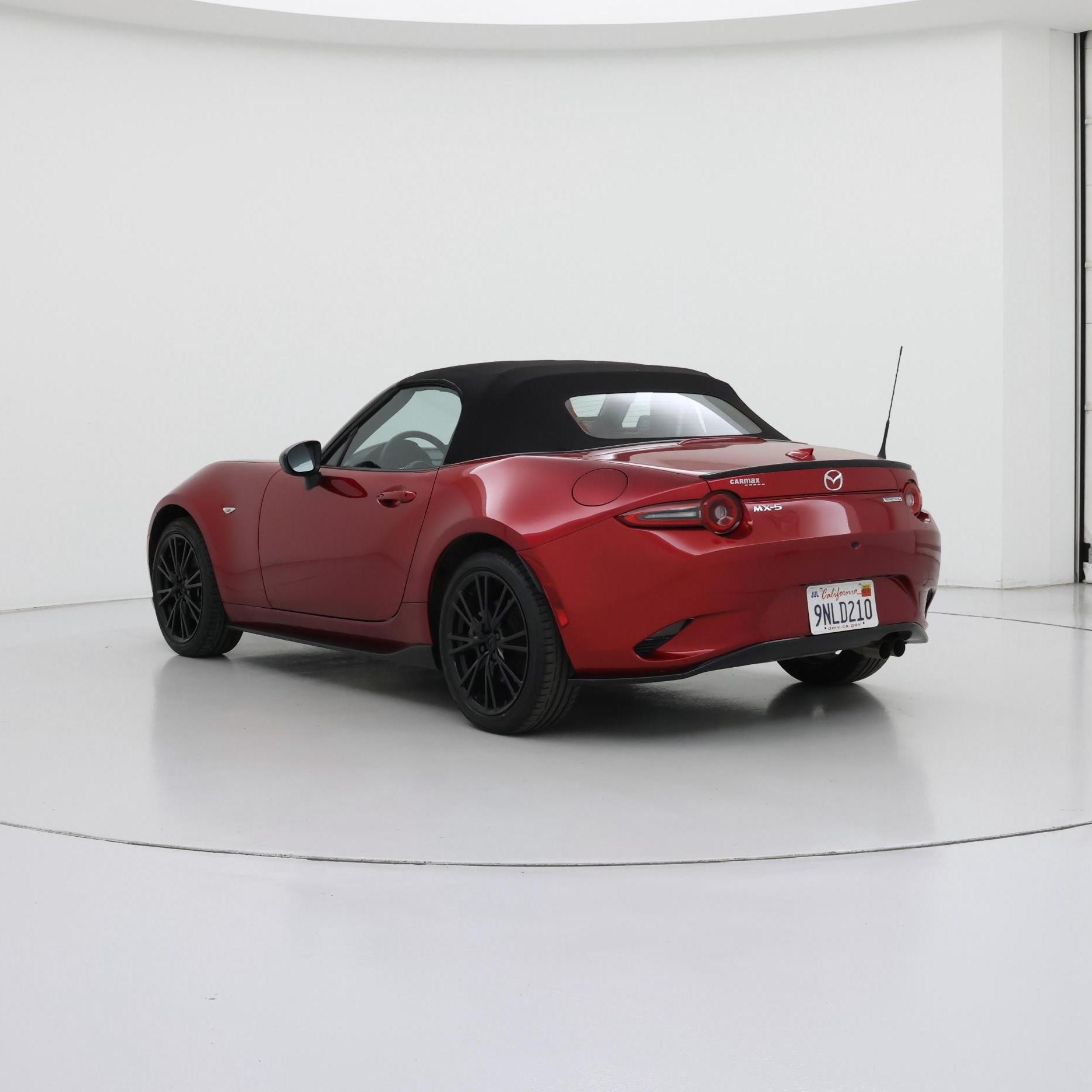 Thumbnail: 2024 Mazda MX-5 Miata - 2