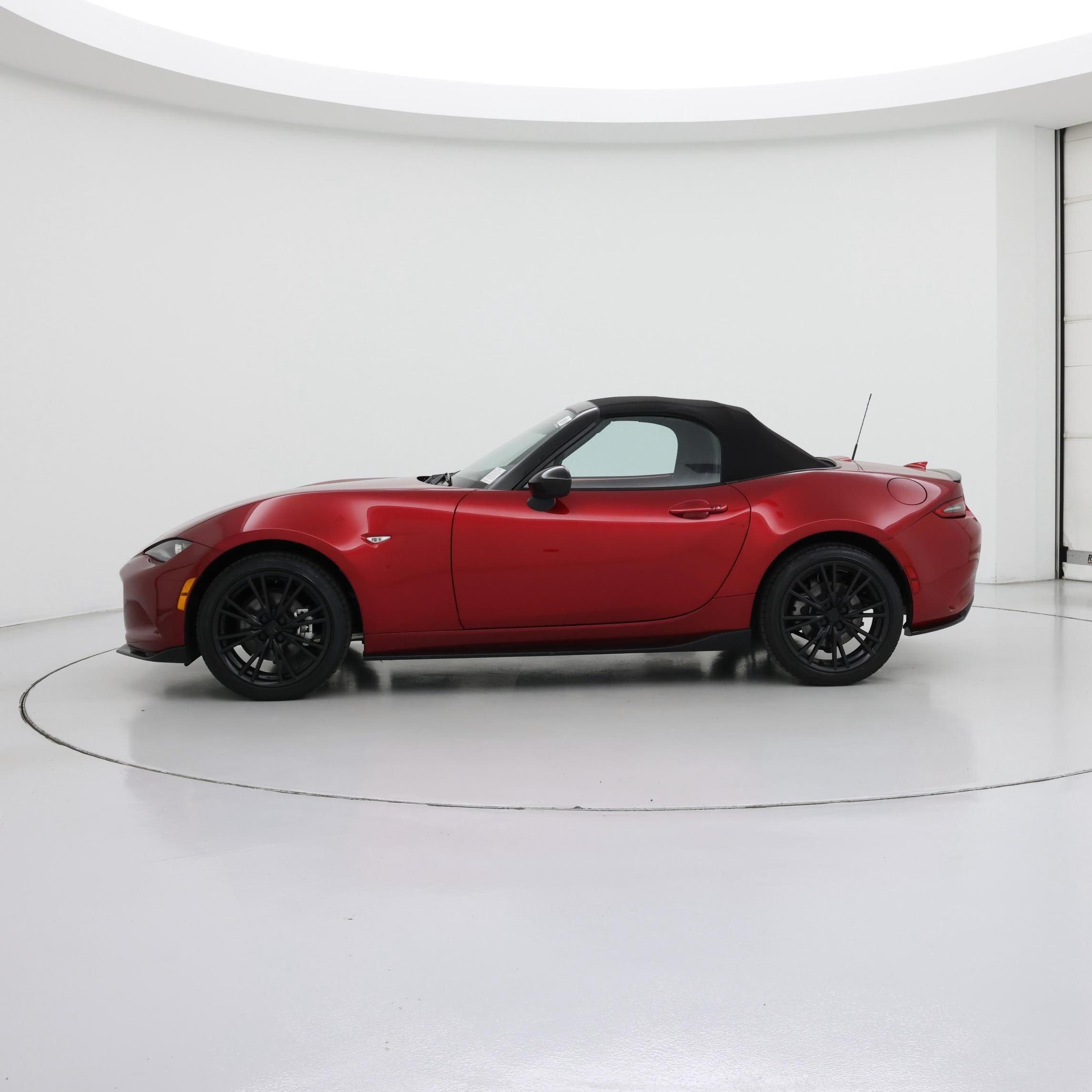 Thumbnail: 2024 Mazda MX-5 Miata - 3