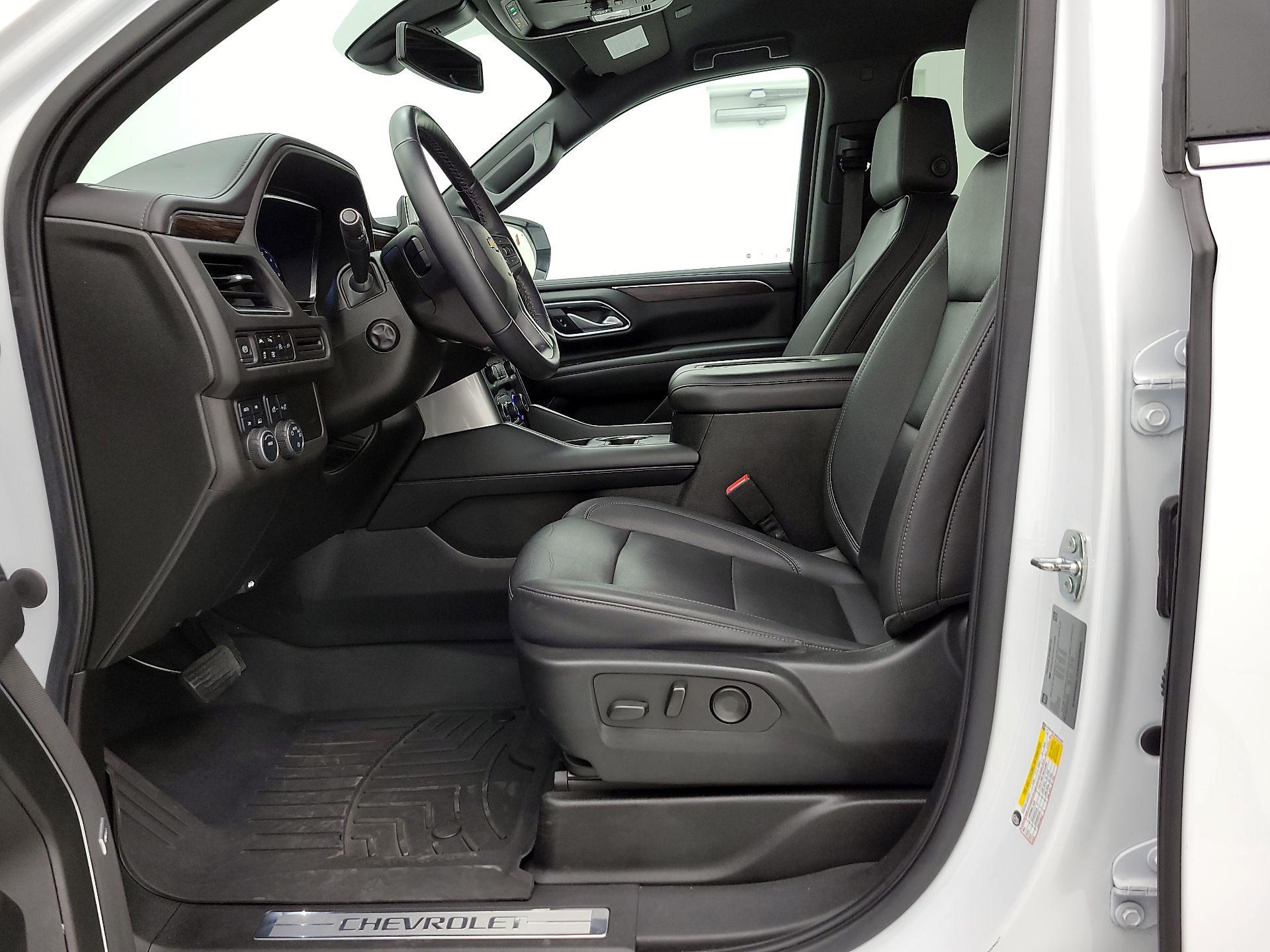 Thumbnail: 2022 Chevrolet Tahoe - 11