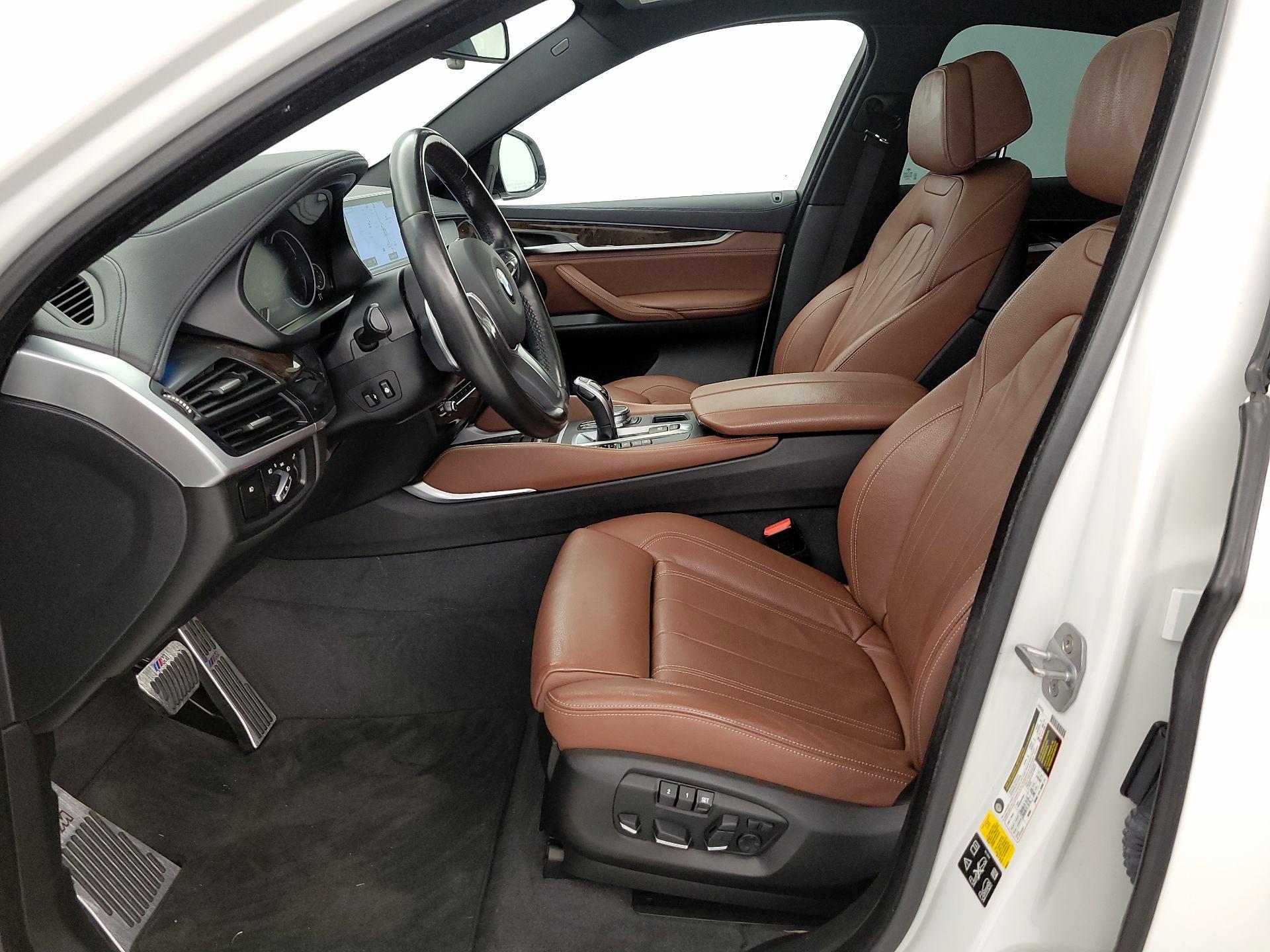 Thumbnail: 2019 BMW X6 - 11