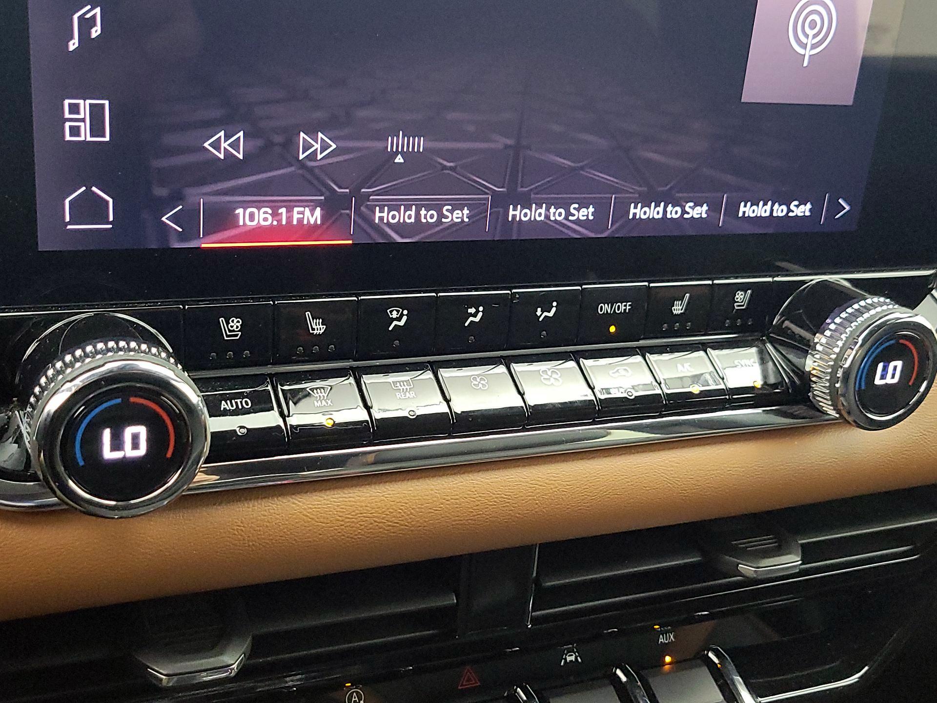 Thumbnail: 2023 GMC Canyon - 17