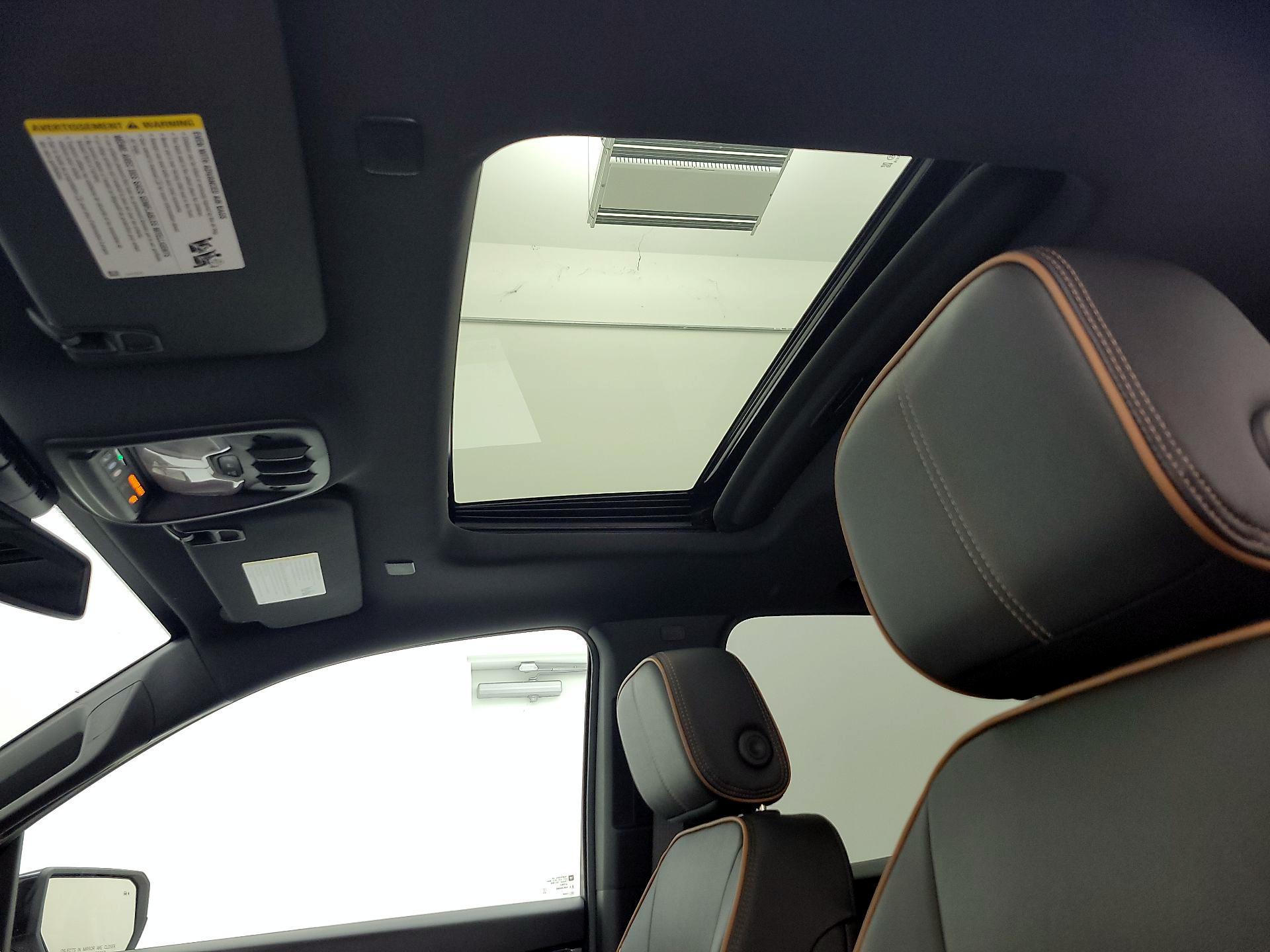 Thumbnail: 2023 GMC Canyon - 20