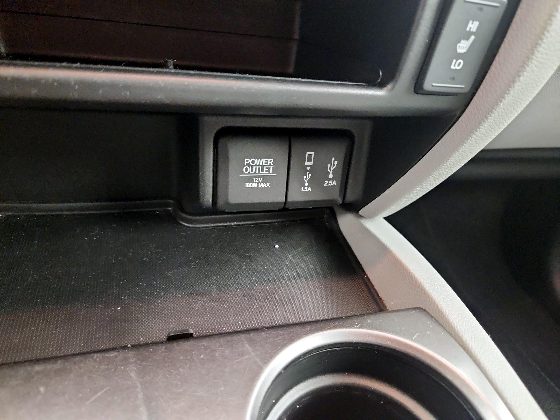 Thumbnail: 2017 Honda Pilot - 18