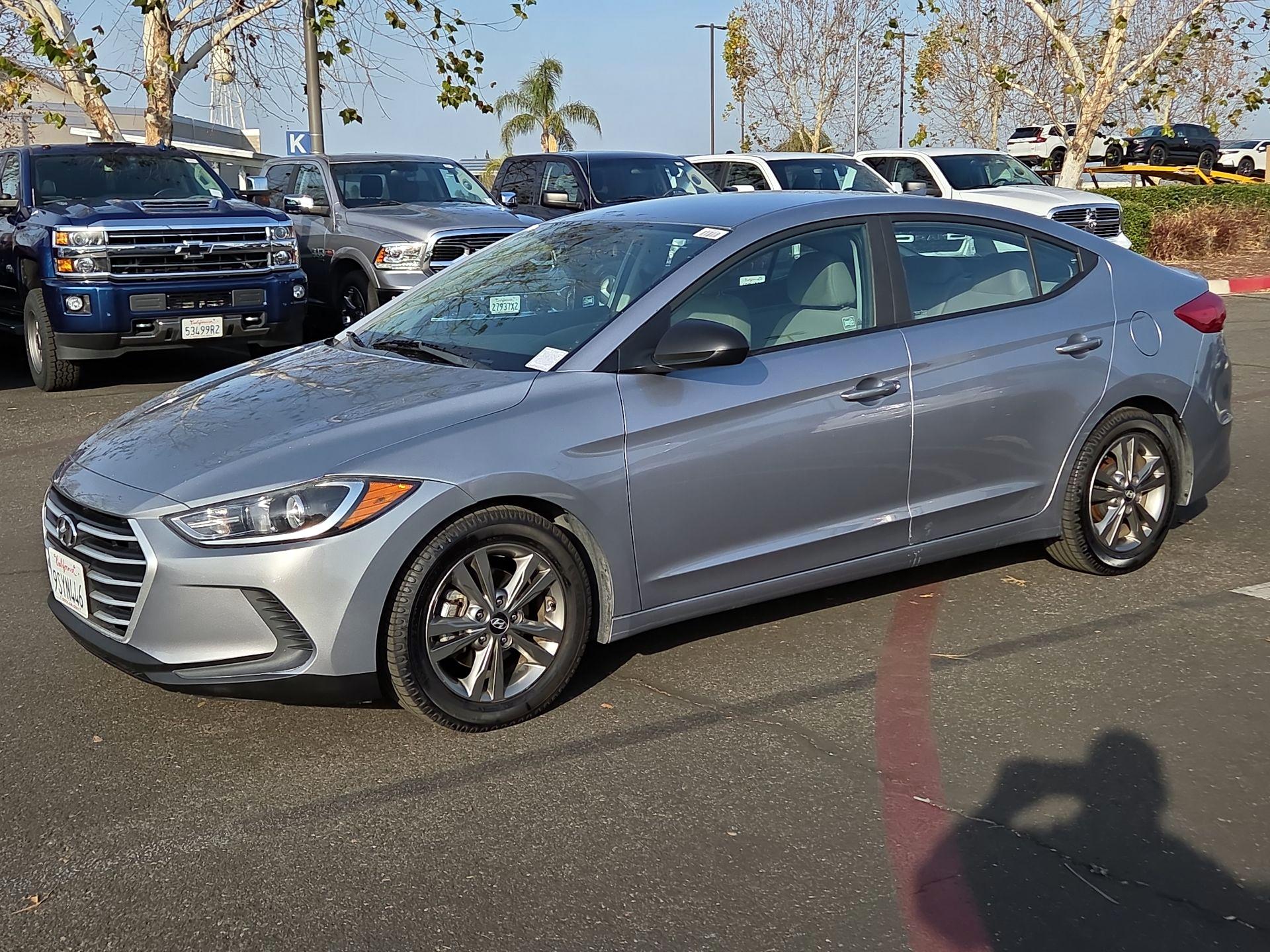 Thumbnail: 2017 Hyundai Elantra - 3
