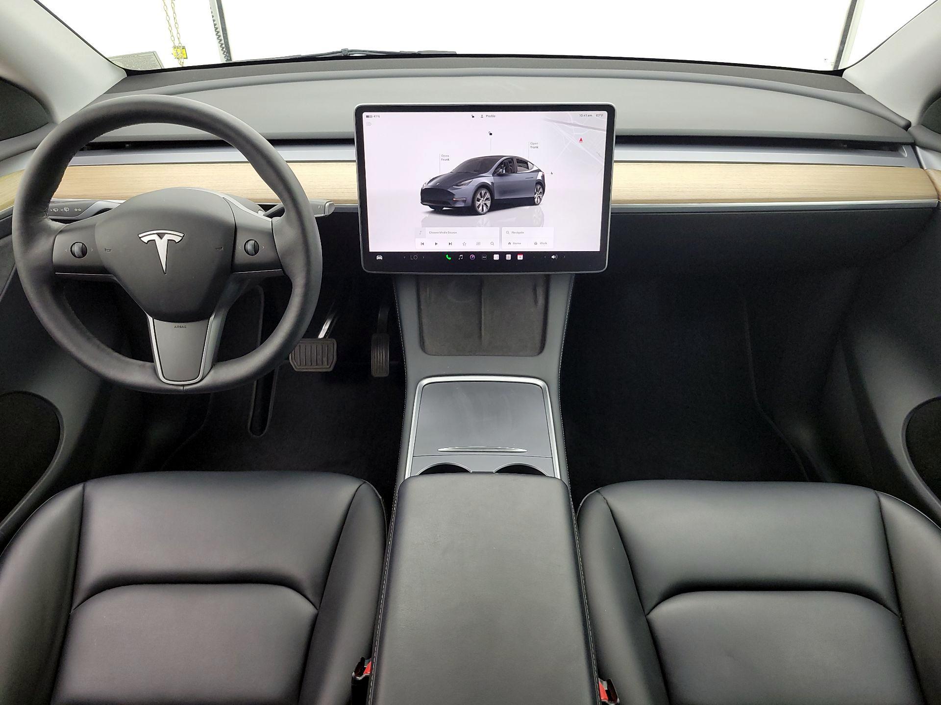 Thumbnail: 2023 Tesla Model Y - 9