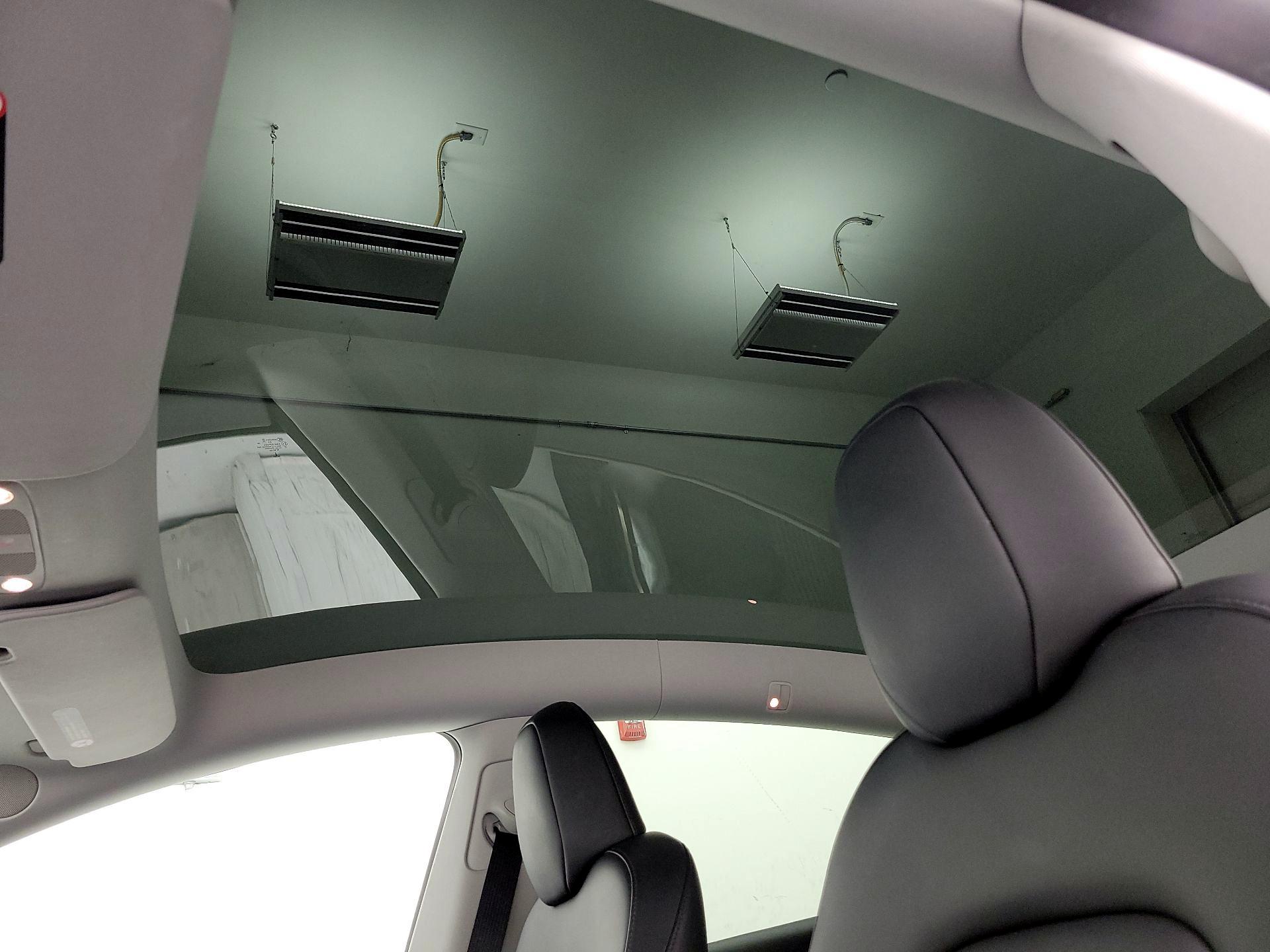 Thumbnail: 2023 Tesla Model Y - 18