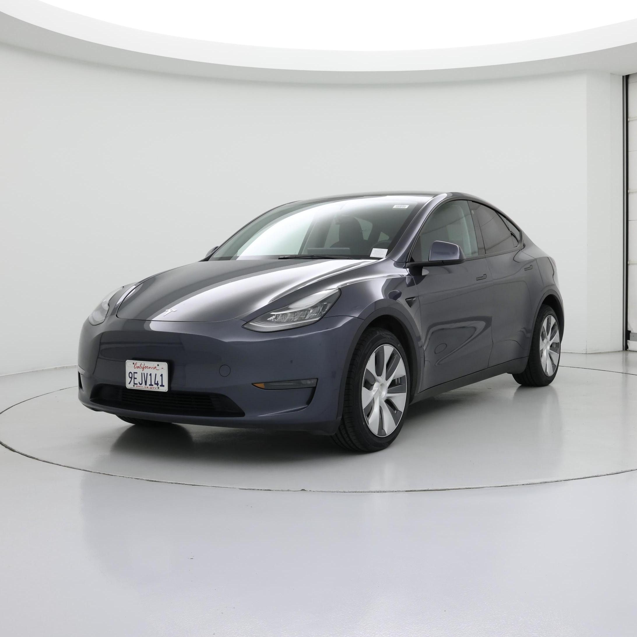 Thumbnail: 2023 Tesla Model Y - 4