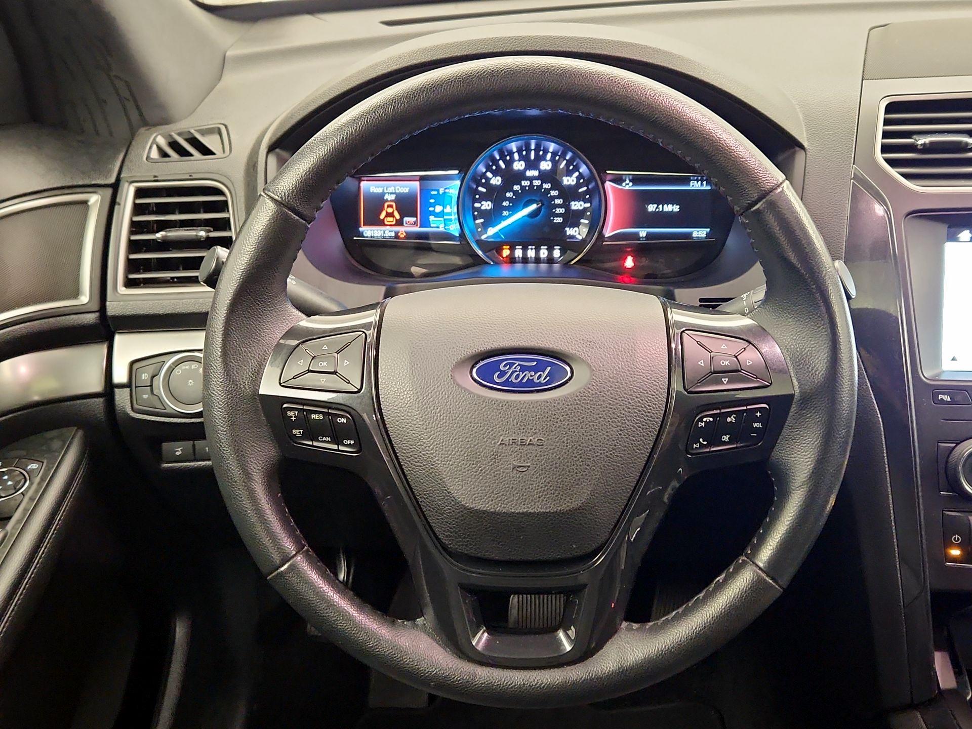 Thumbnail: 2019 Ford Explorer - 10